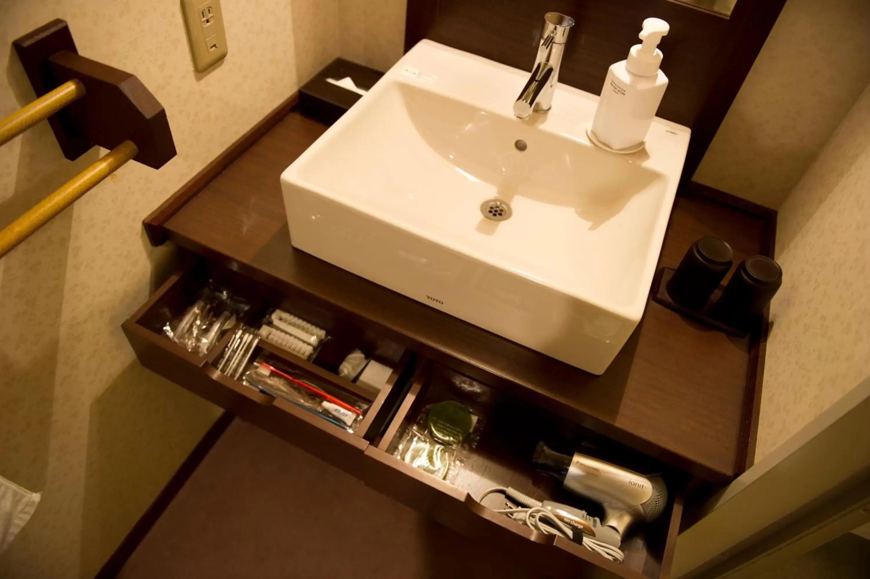 Photo of the whole room, Bathroom in Kadensho, Arashiyama Onsen, Kyoto - Kyoritsu Resort