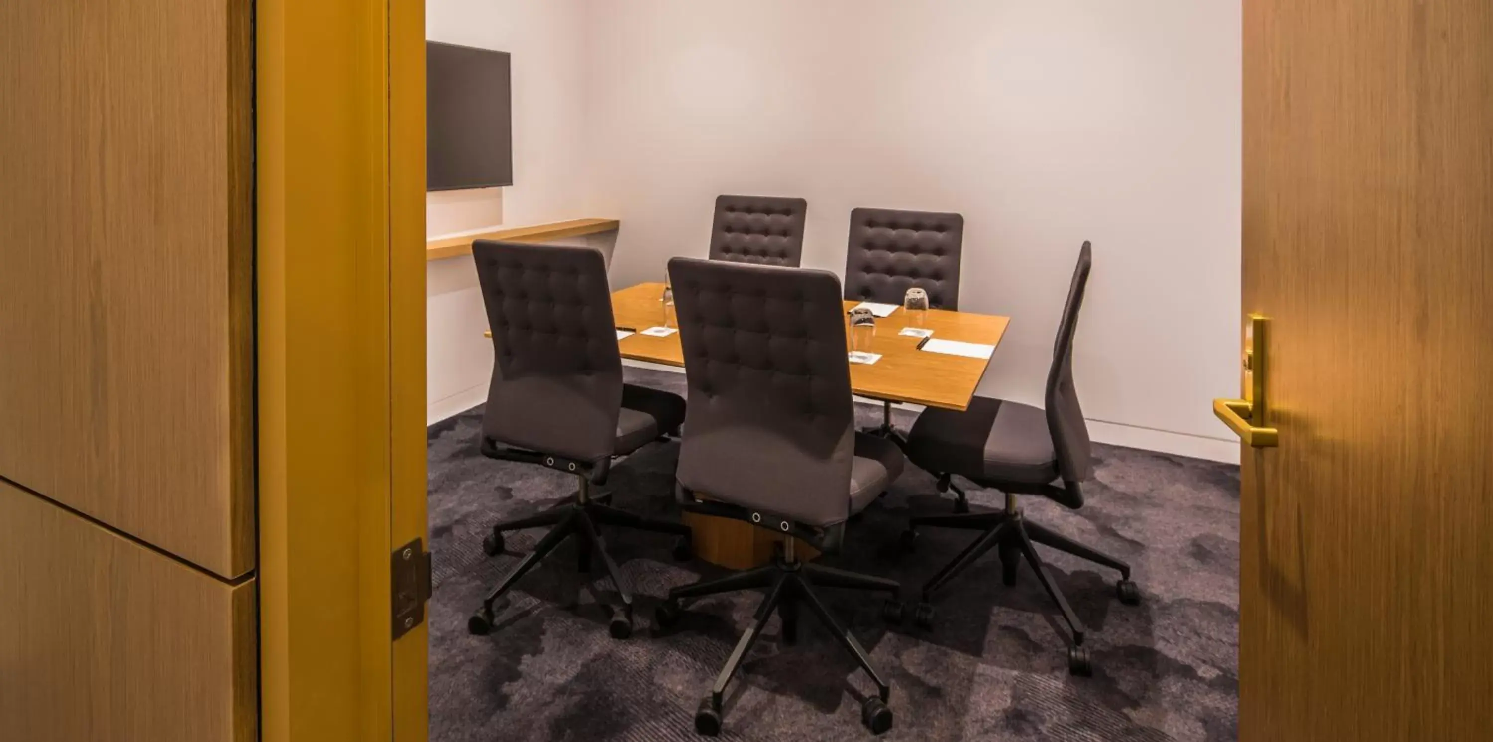 Meeting/conference room in Pullman Adelaide