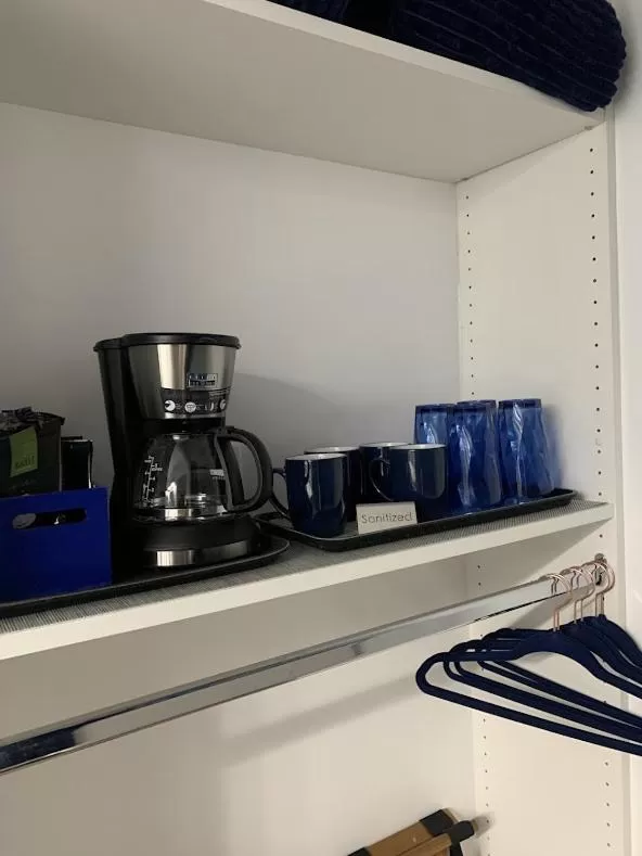 Coffee/tea facilities in 303 BnB Inn Flagstaff