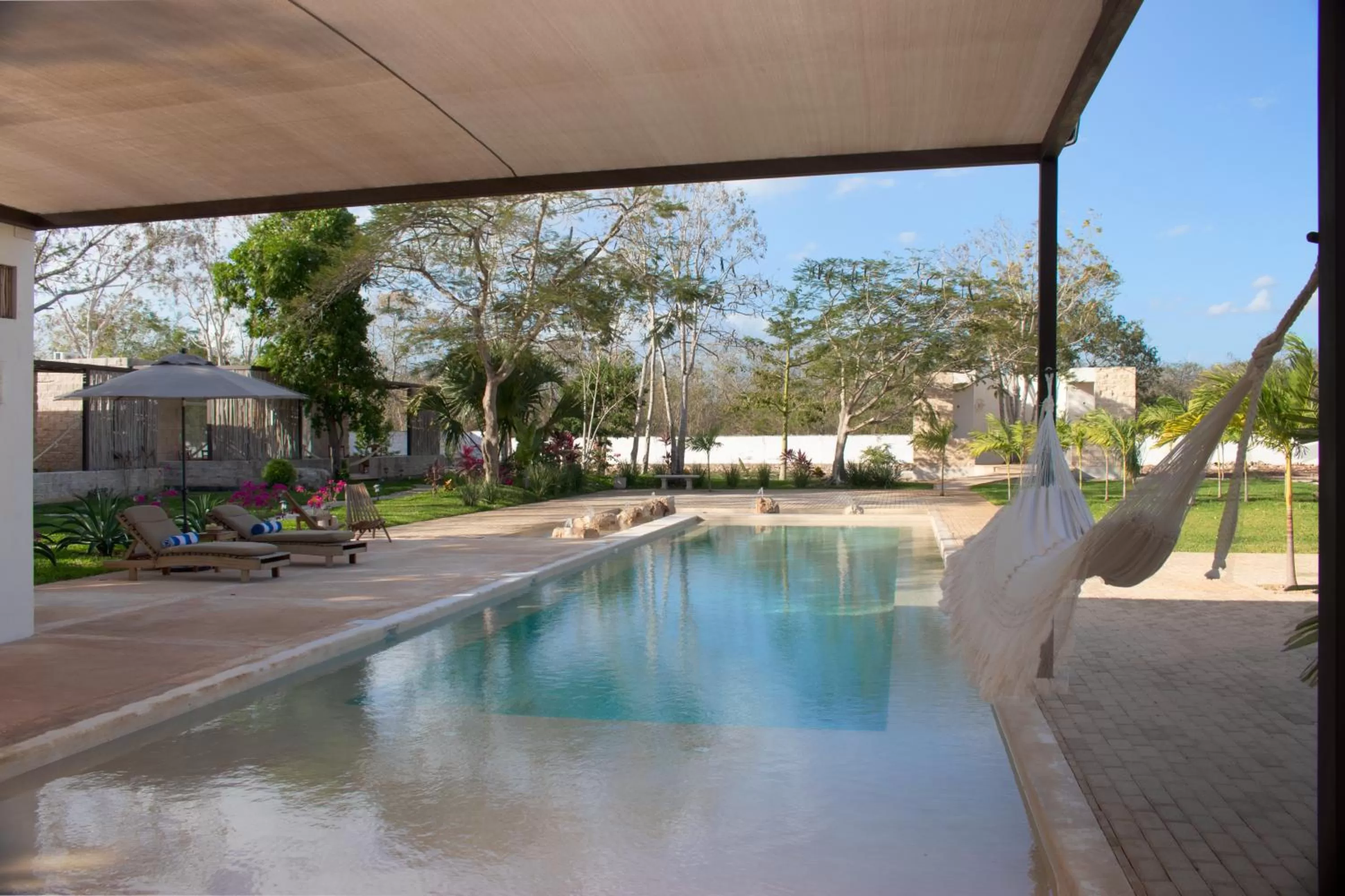 Sunset, Swimming Pool in Hotel Casa de Campo Conkal Merida