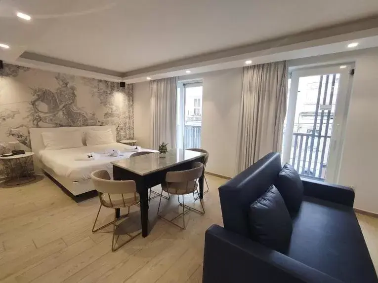 Photo of the whole room, Bed in The G Hotel by JL Photo of the whole room, Bed in The G Hotel by JL