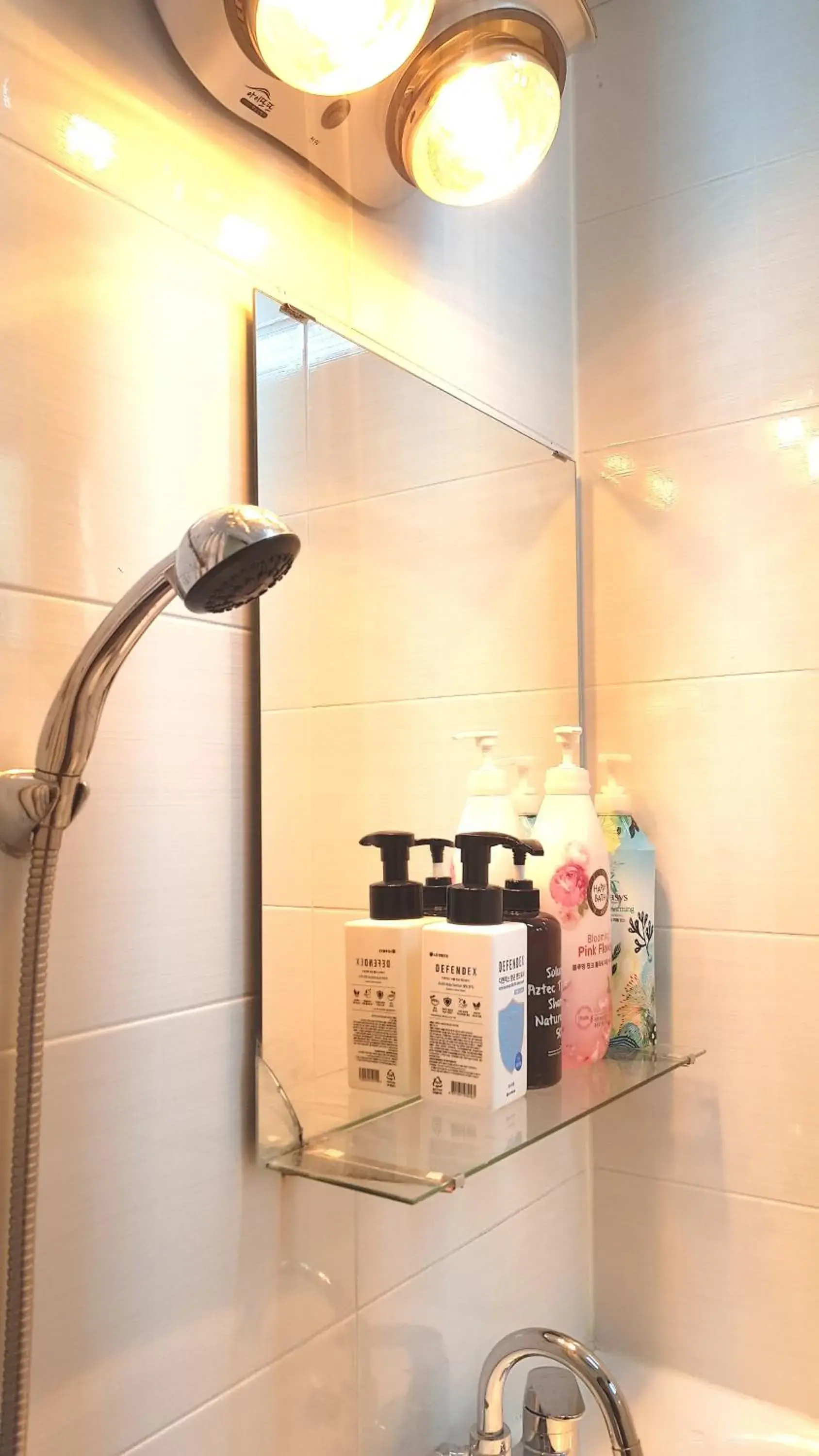 Bathroom in Ryu Guest House Gangnam