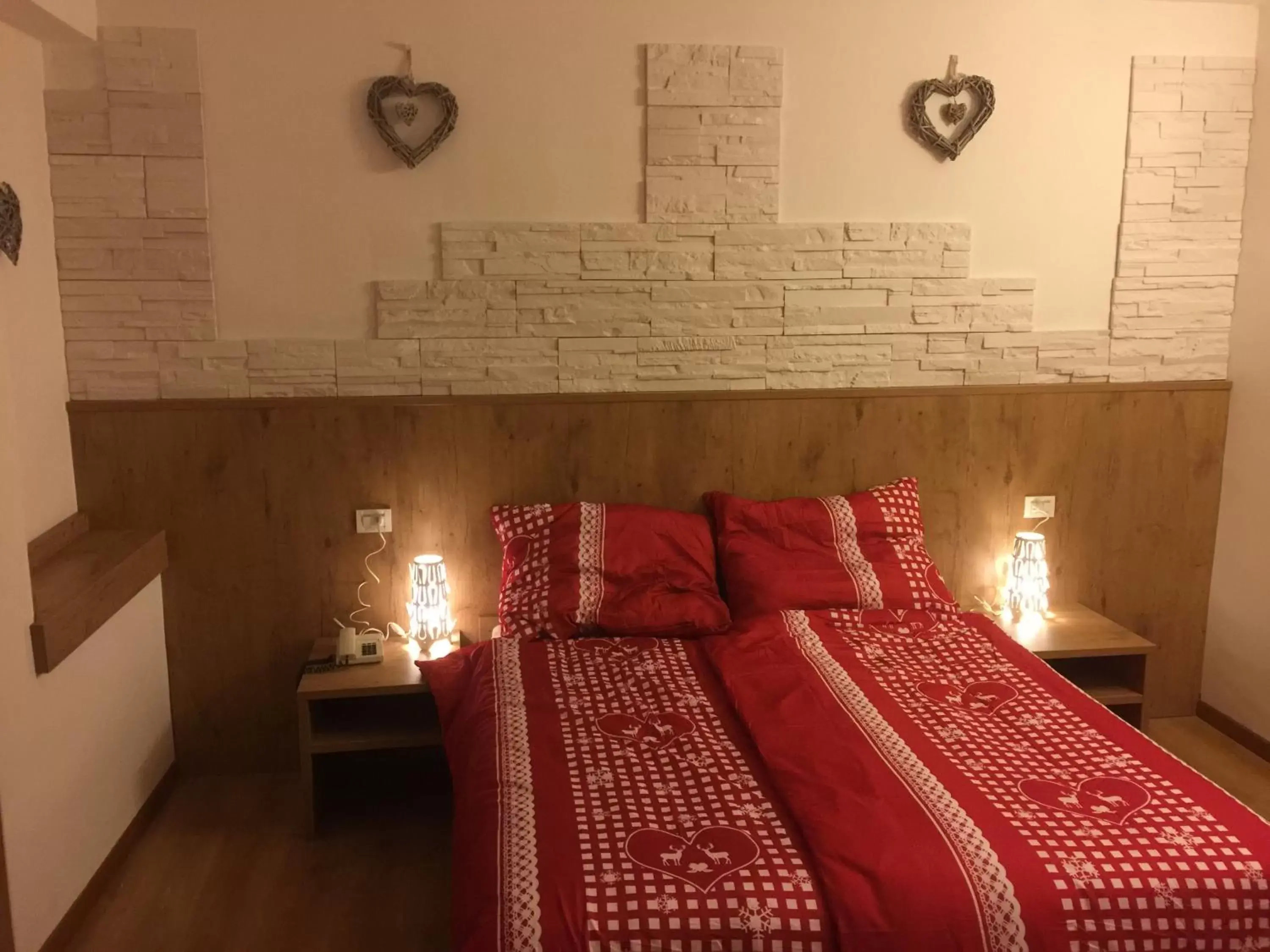 Bed, Room Photo in Hotel Tarvisio Bike & Ski