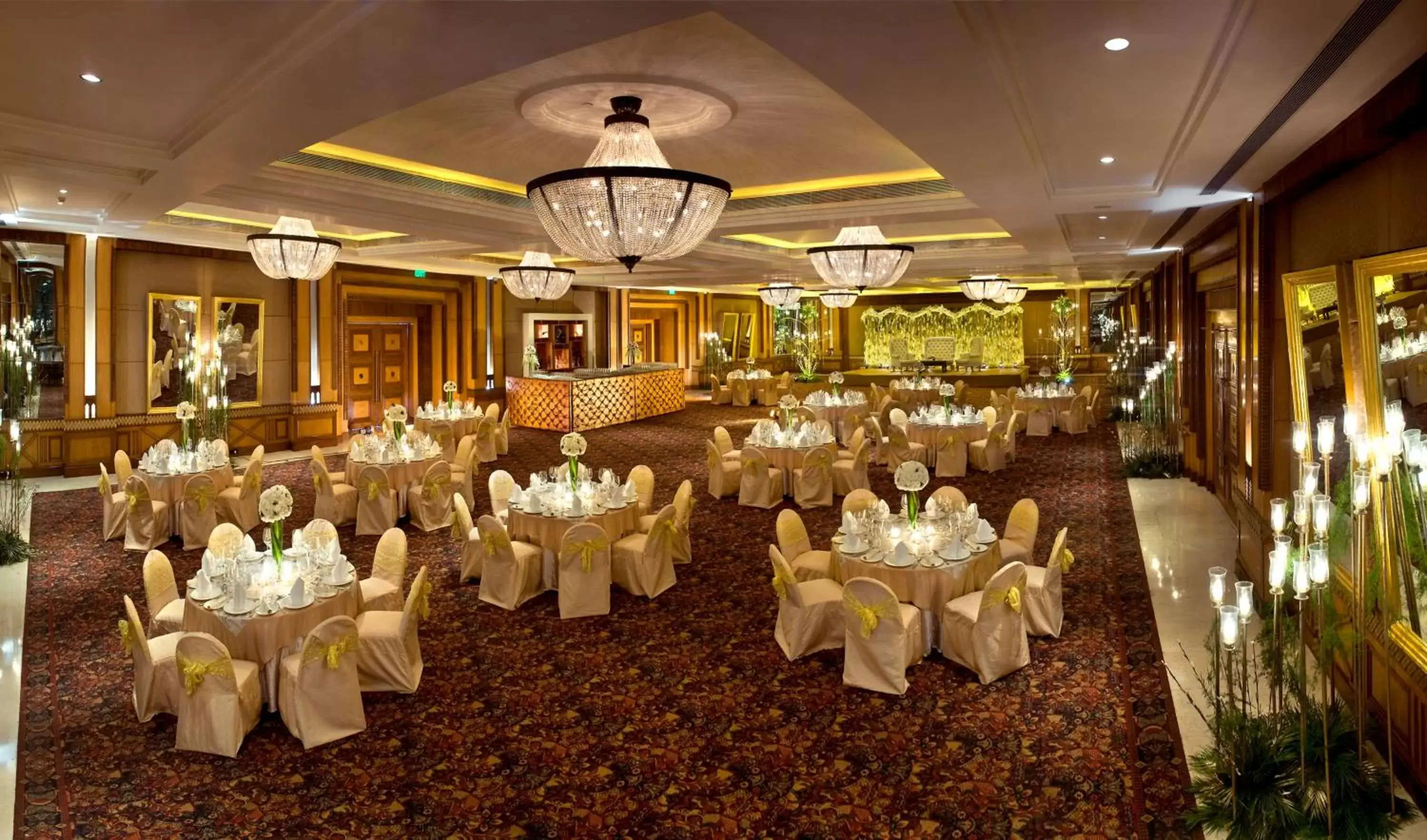 Banquet/Function facilities, Banquet Facilities in Radisson Blu MBD Hotel Noida