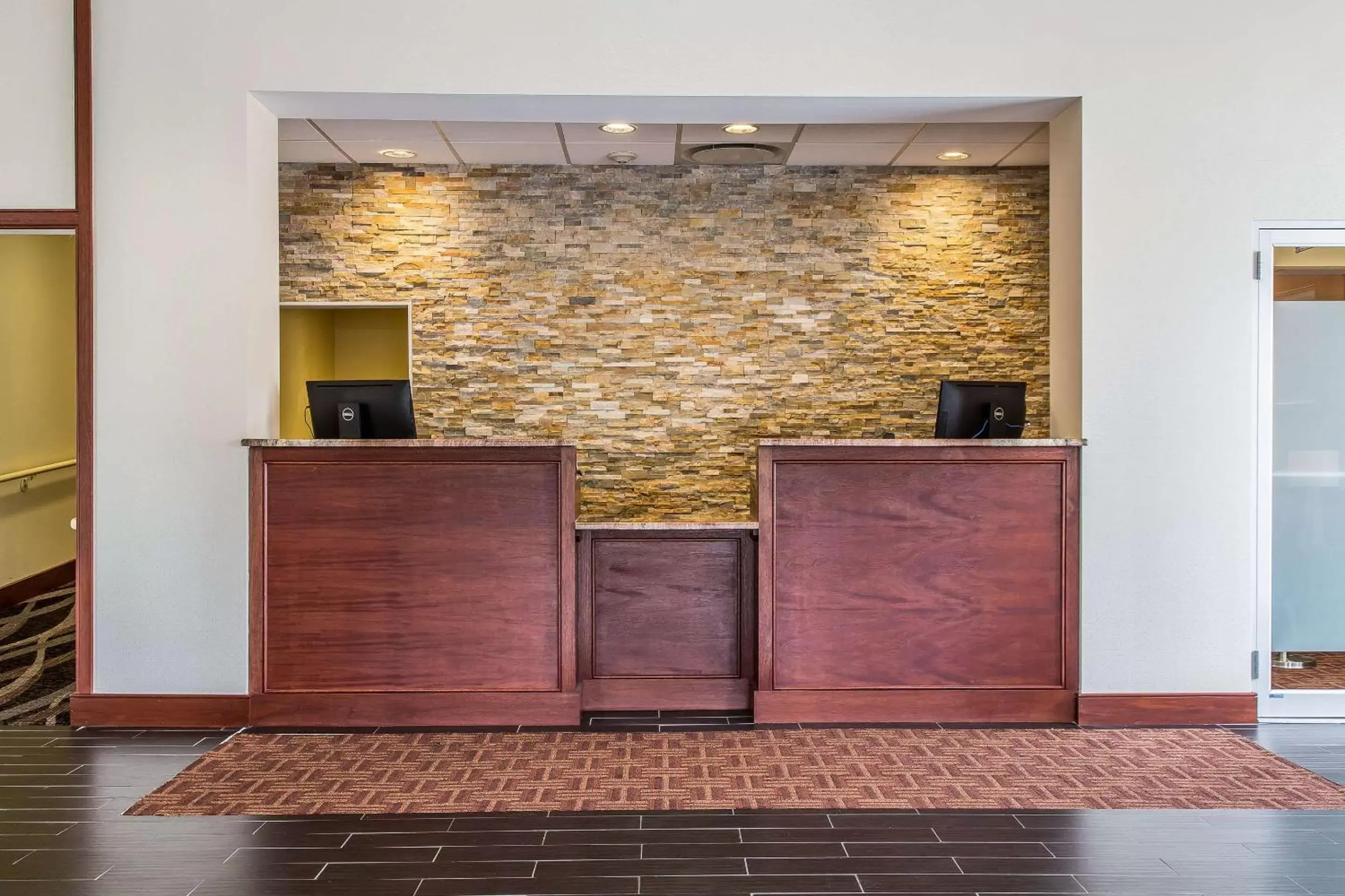 Lobby or reception in Clarion Hotel & Suites Hamden - New Haven Lobby or reception in Clarion Hotel & Suites Hamden - New Haven