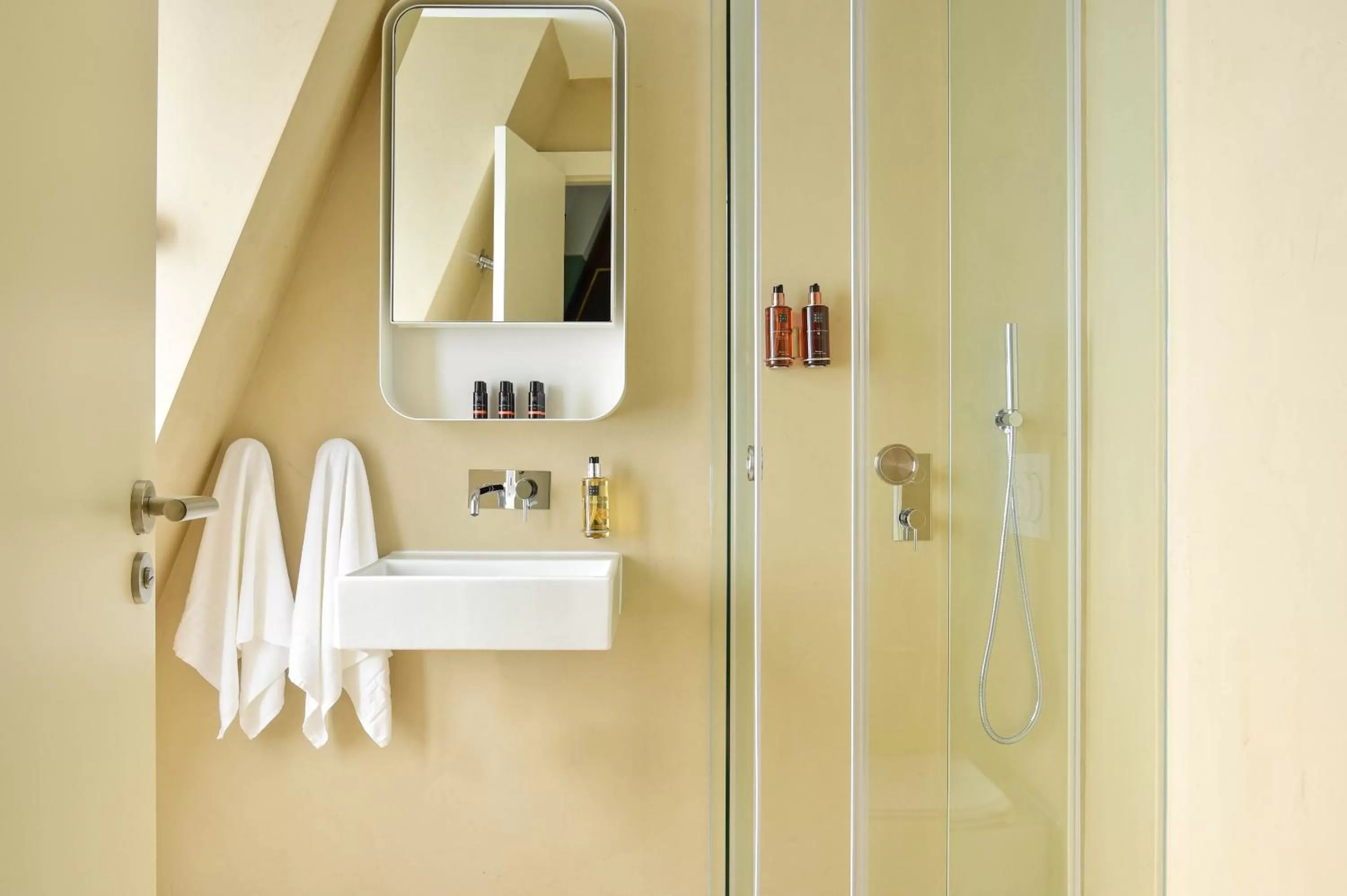 Bathroom in My Story Hotel Augusta