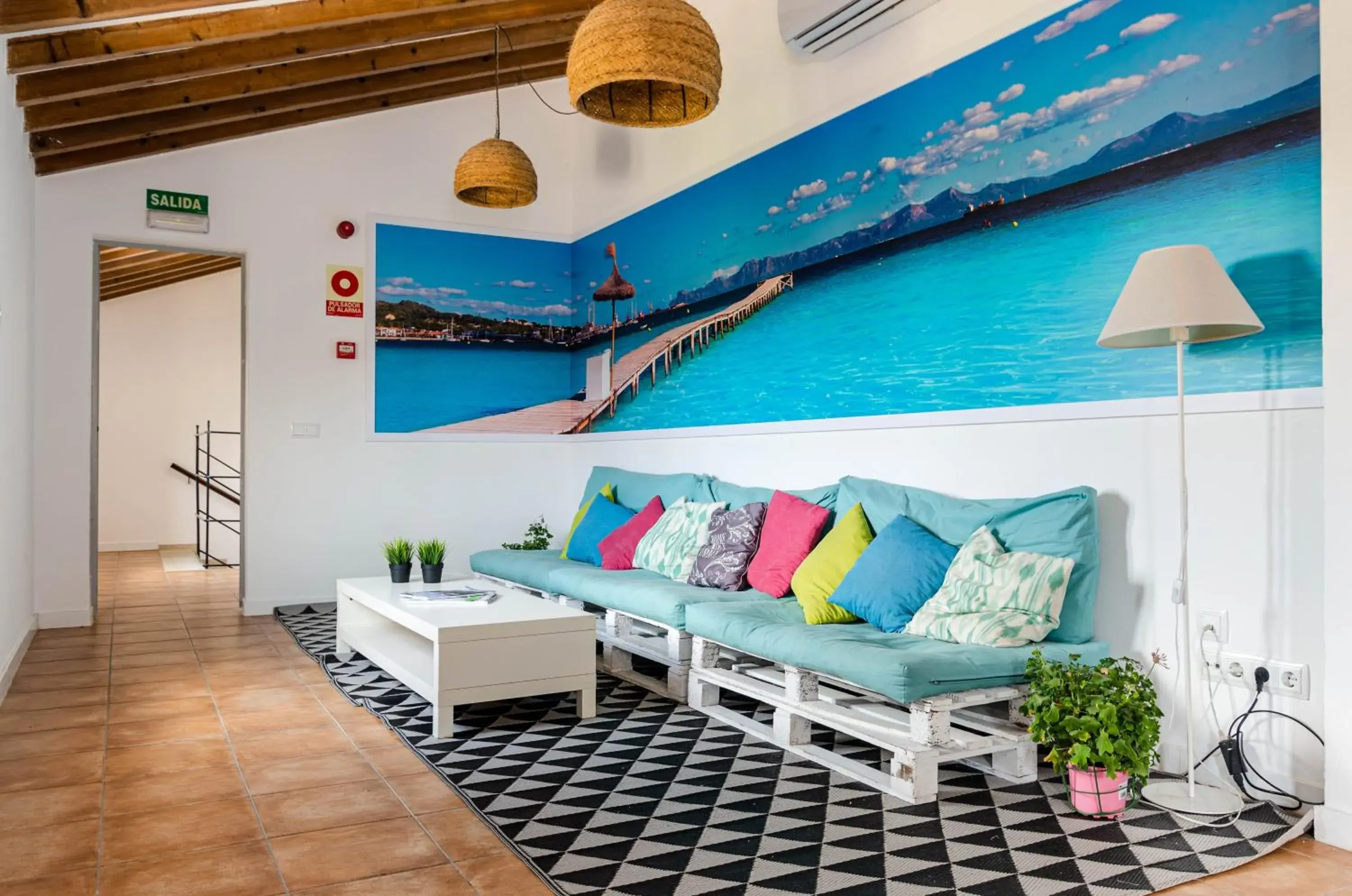 Property building, Seating Area in Urban Hostel Palma - Albergue Juvenil - Youth Hostel