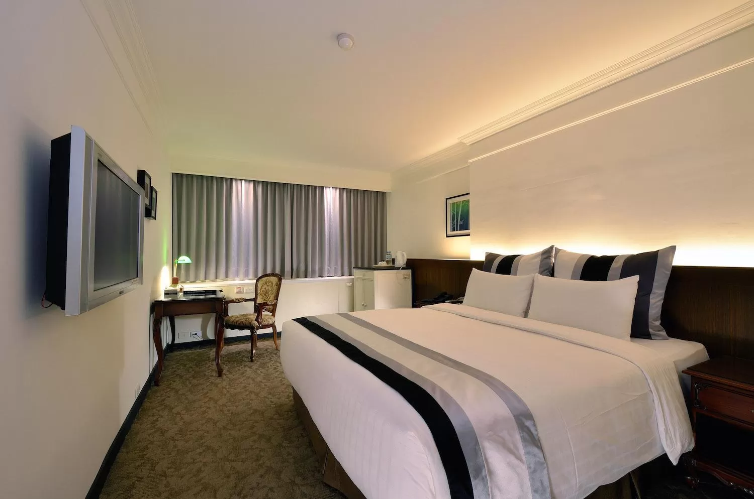 Bed in Guide Hotel Kaohsiung Liuhe