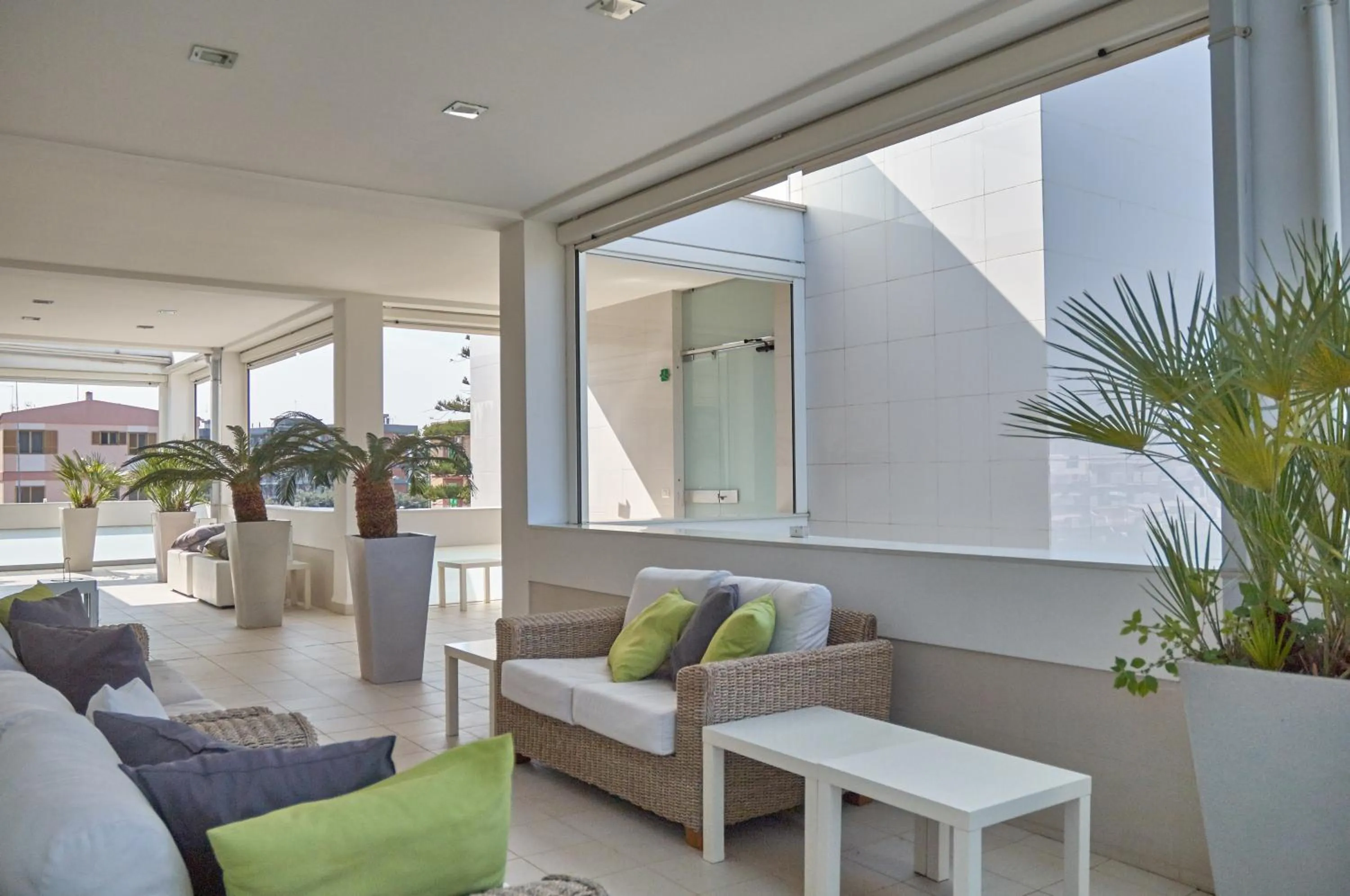 Balcony/Terrace in Soglow Business Class Hotel