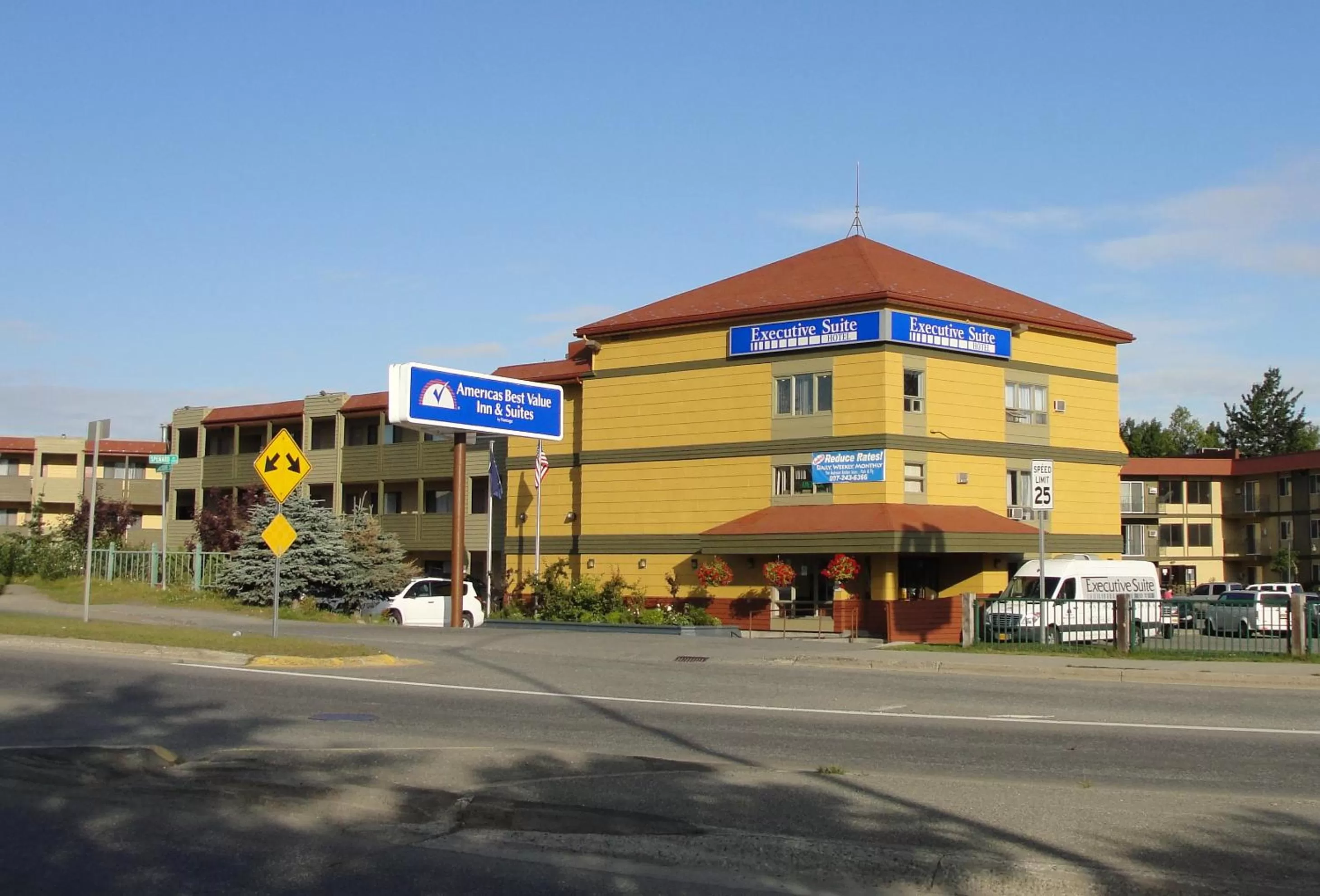 Facade/entrance in Americas Best Value Inn & Suites Anchorage Airport