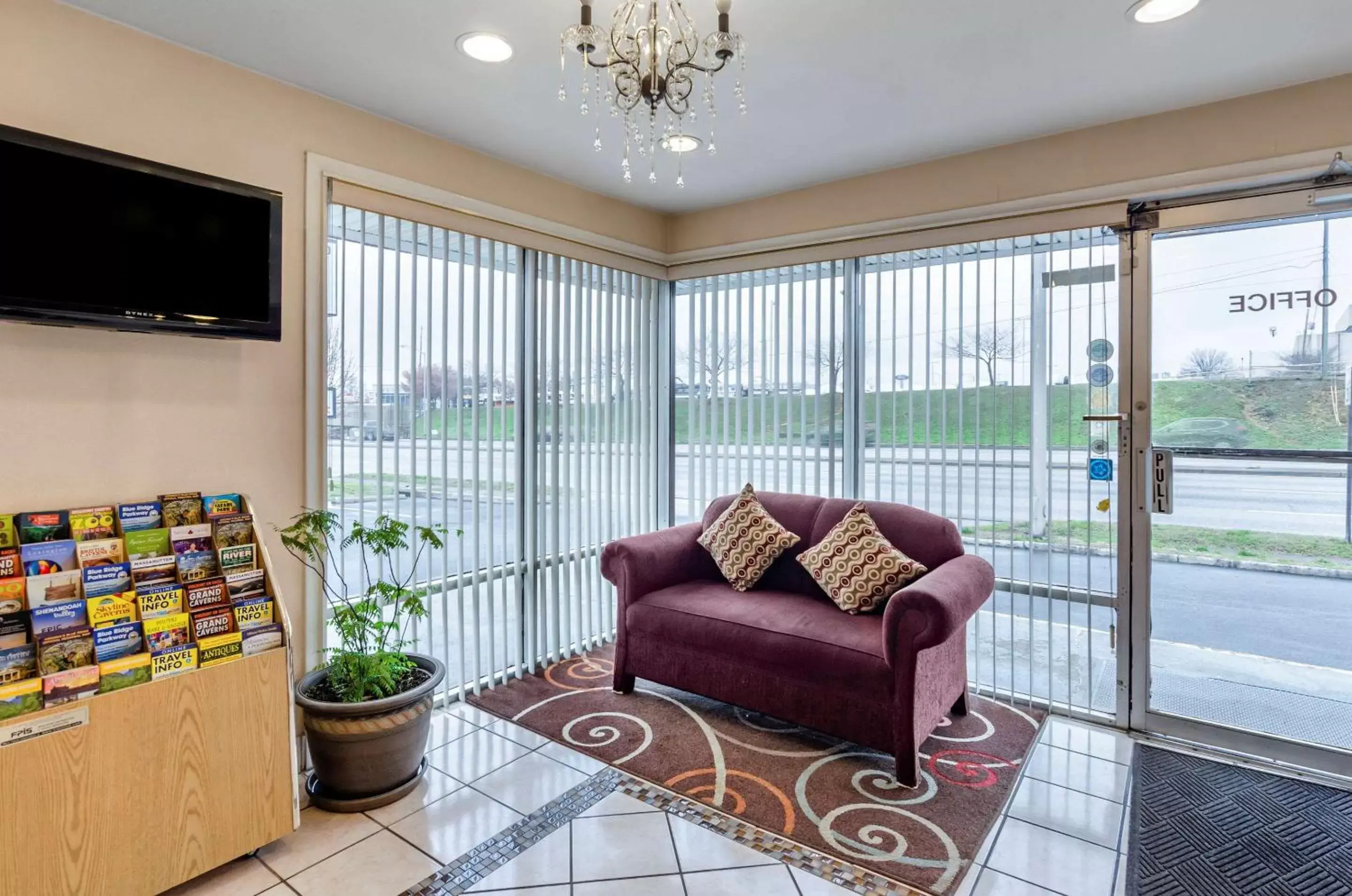 Lobby or reception, Seating Area in Econo Lodge Civic Center