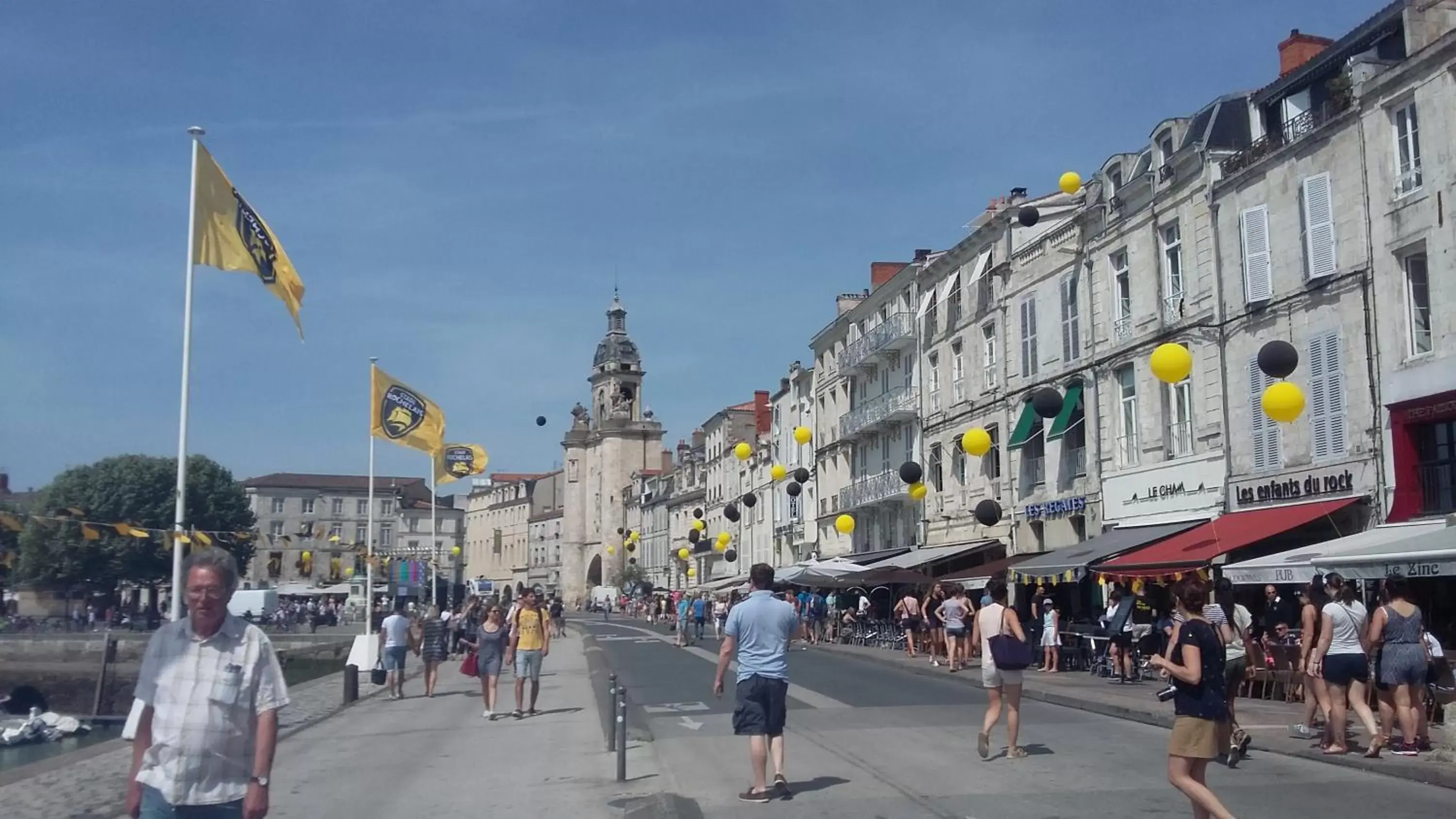 Shopping Area in Calme et sérénité