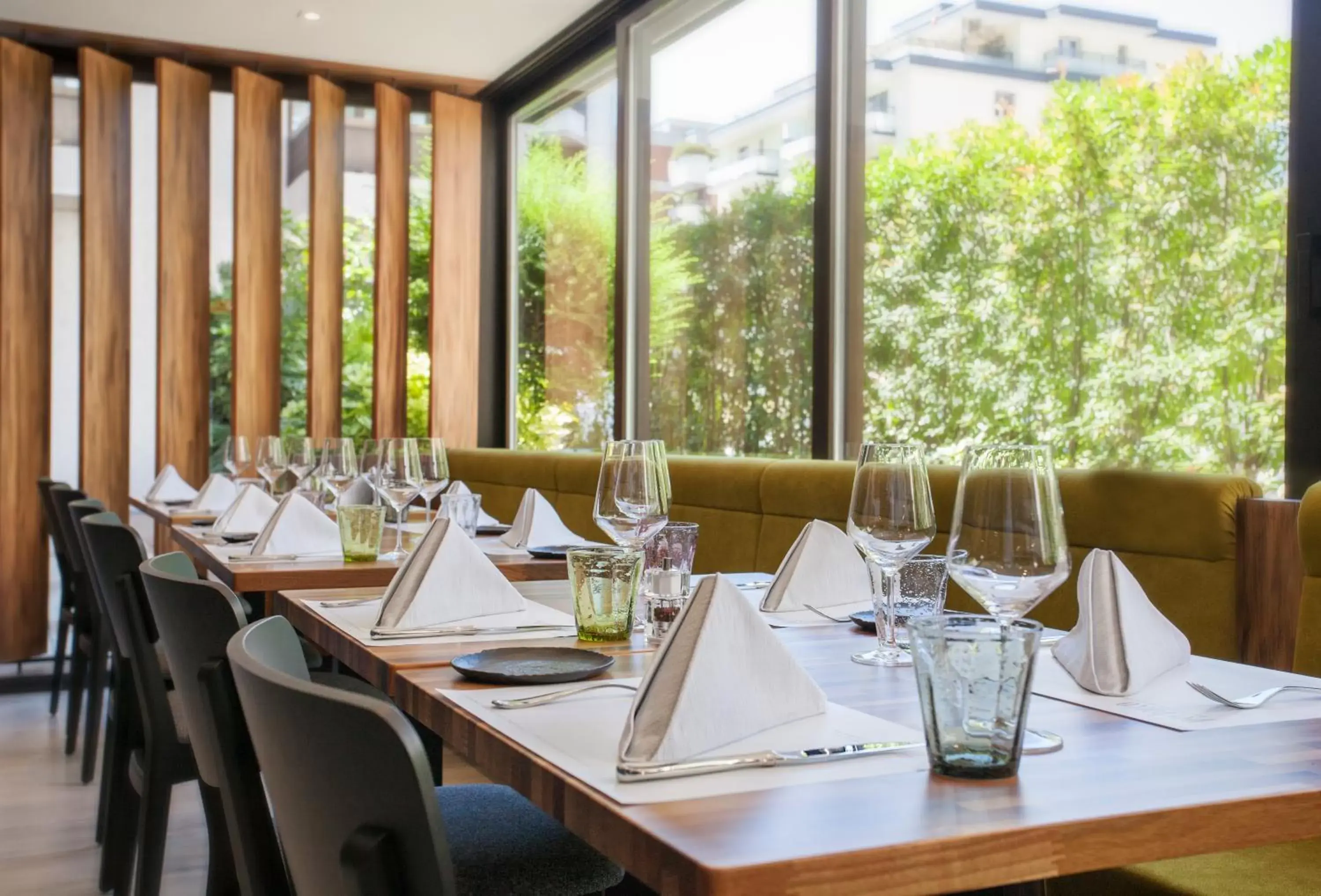 Restaurant/places to eat in Hotel City Locarno Restaurant/places to eat in Hotel City Locarno