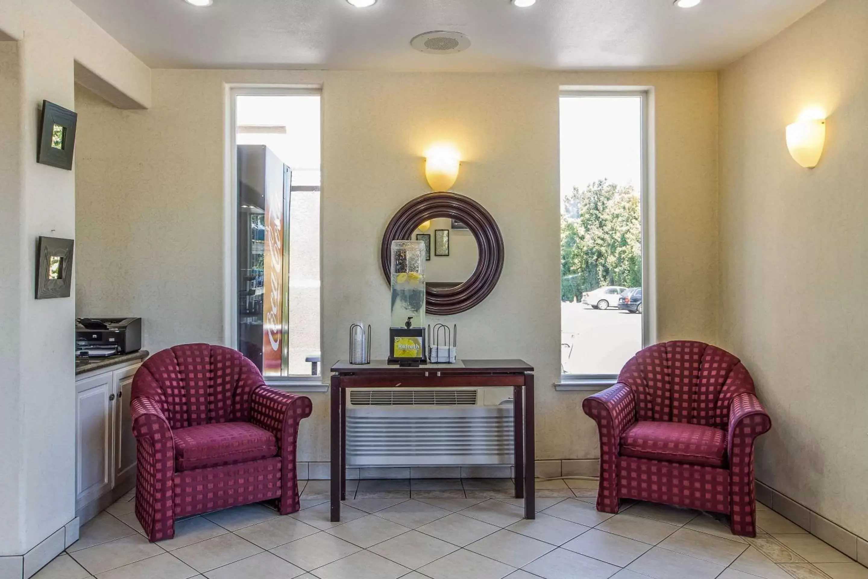 Lobby or reception, Seating Area in Comfort Inn Palo Alto