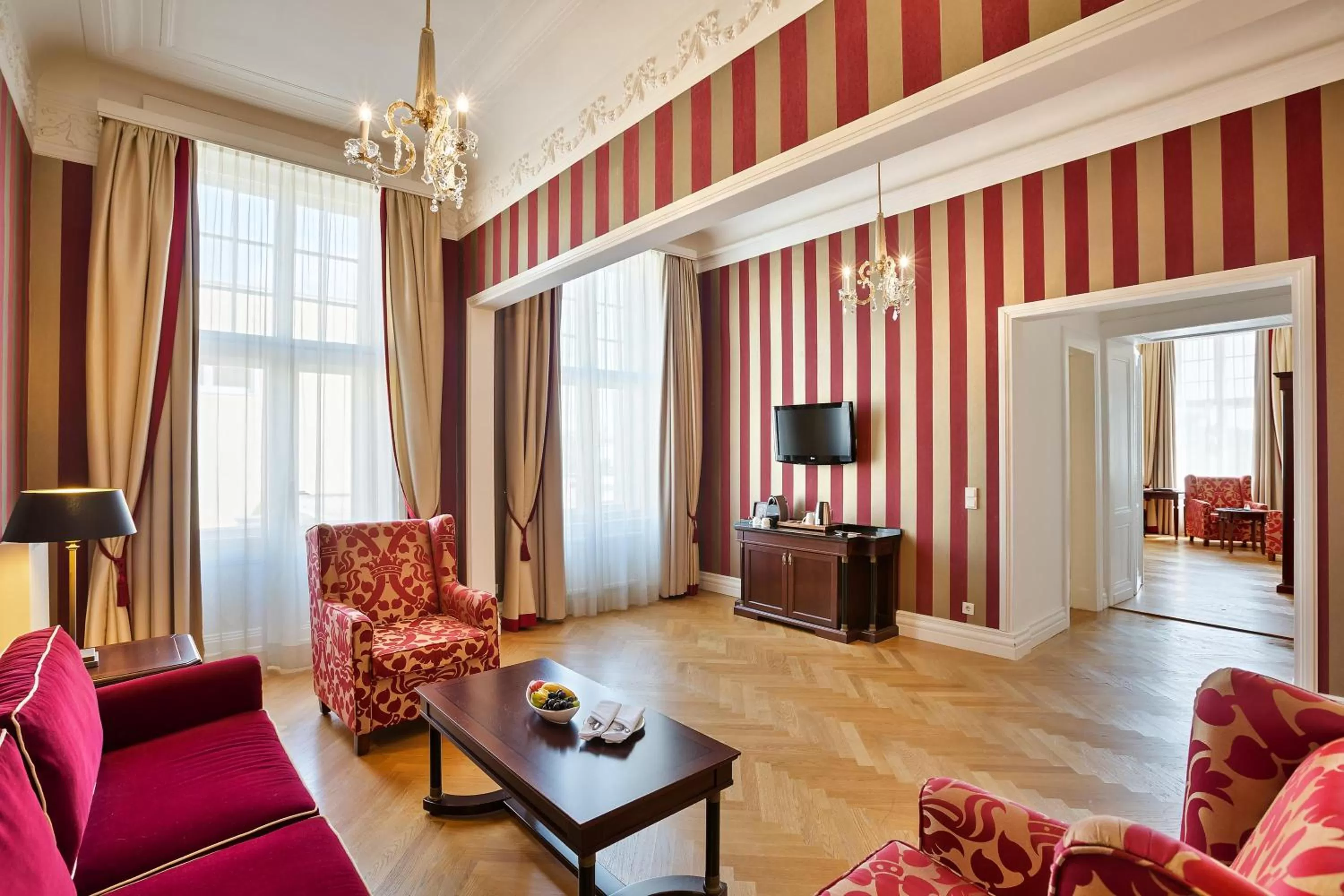 Photo of the whole room in Austria Trend Parkhotel Schönbrunn Wien