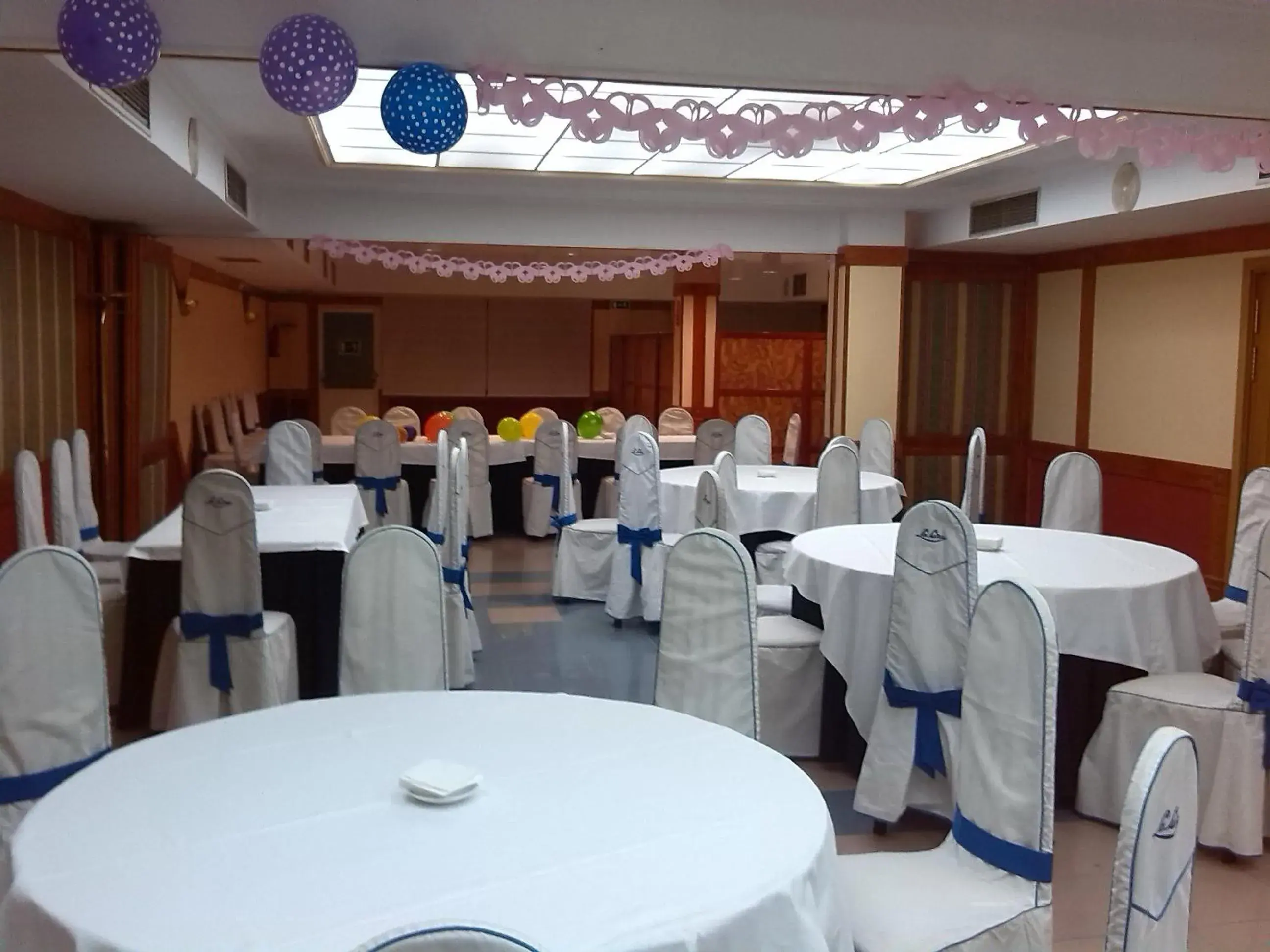 Restaurant/places to eat, Banquet Facilities in Hotel Azuqueca