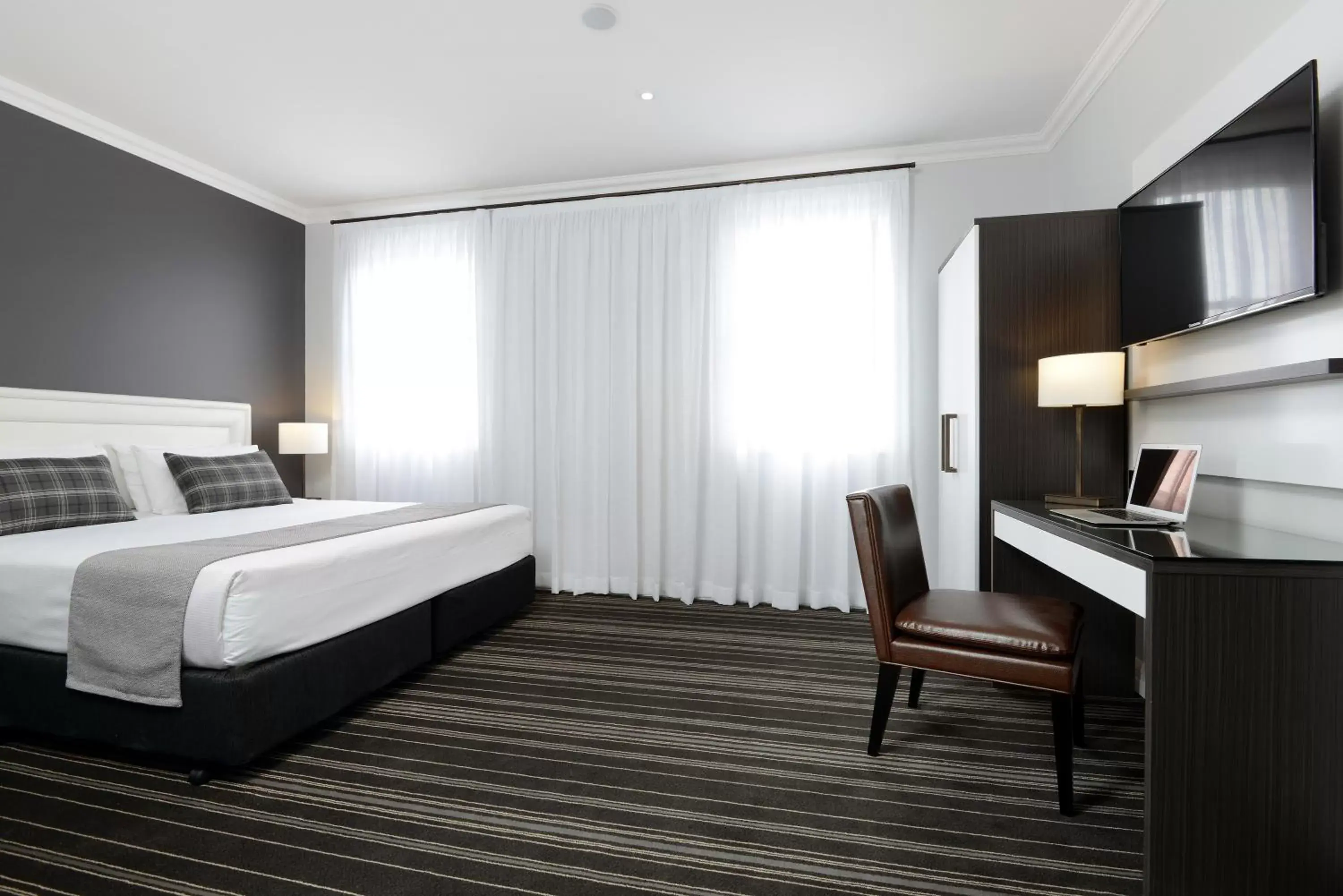 Photo of the whole room, Bed in Perouse Randwick by Sydney Lodges