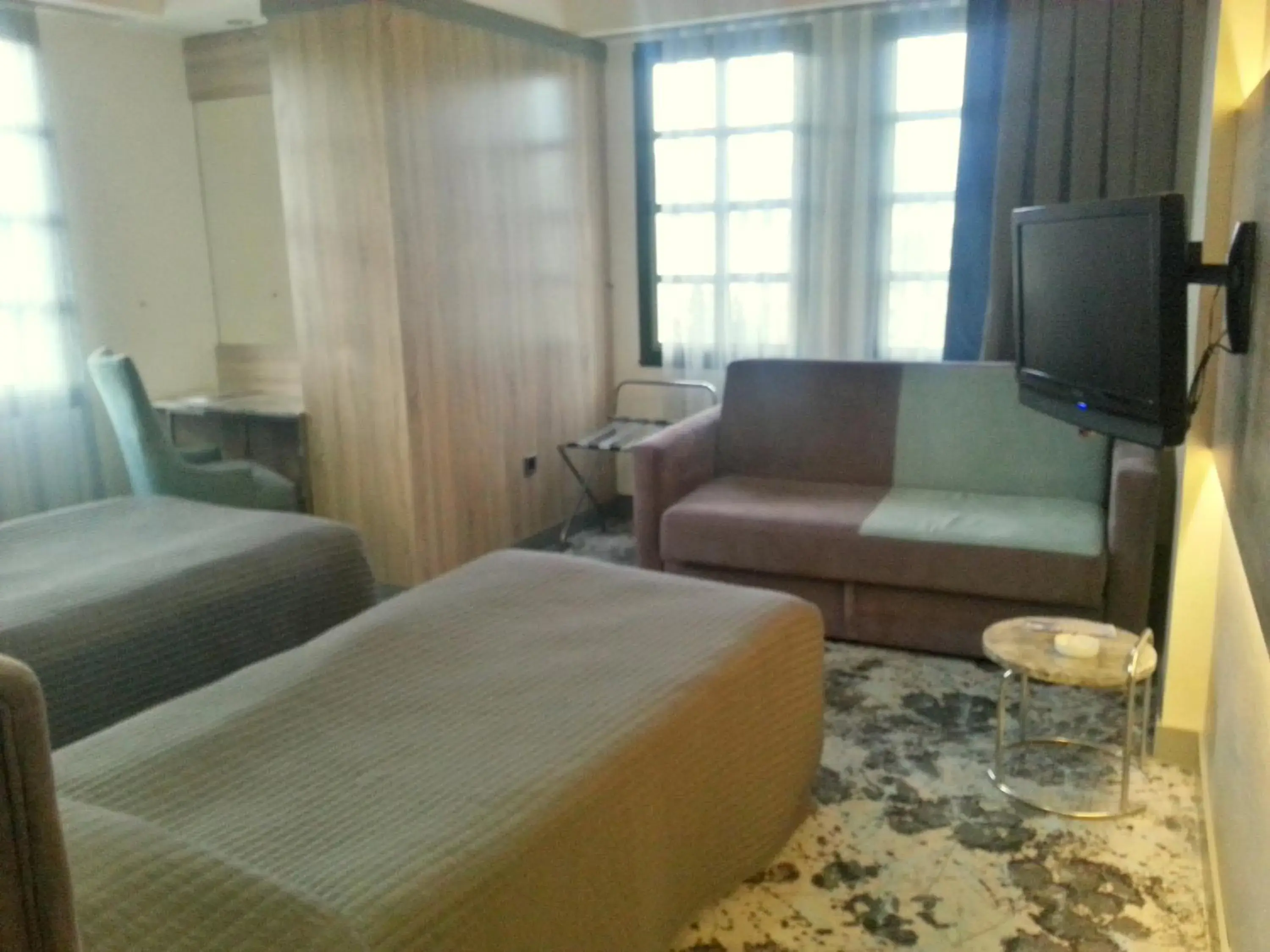 Living room, TV/Entertainment Center in Hotel Marla