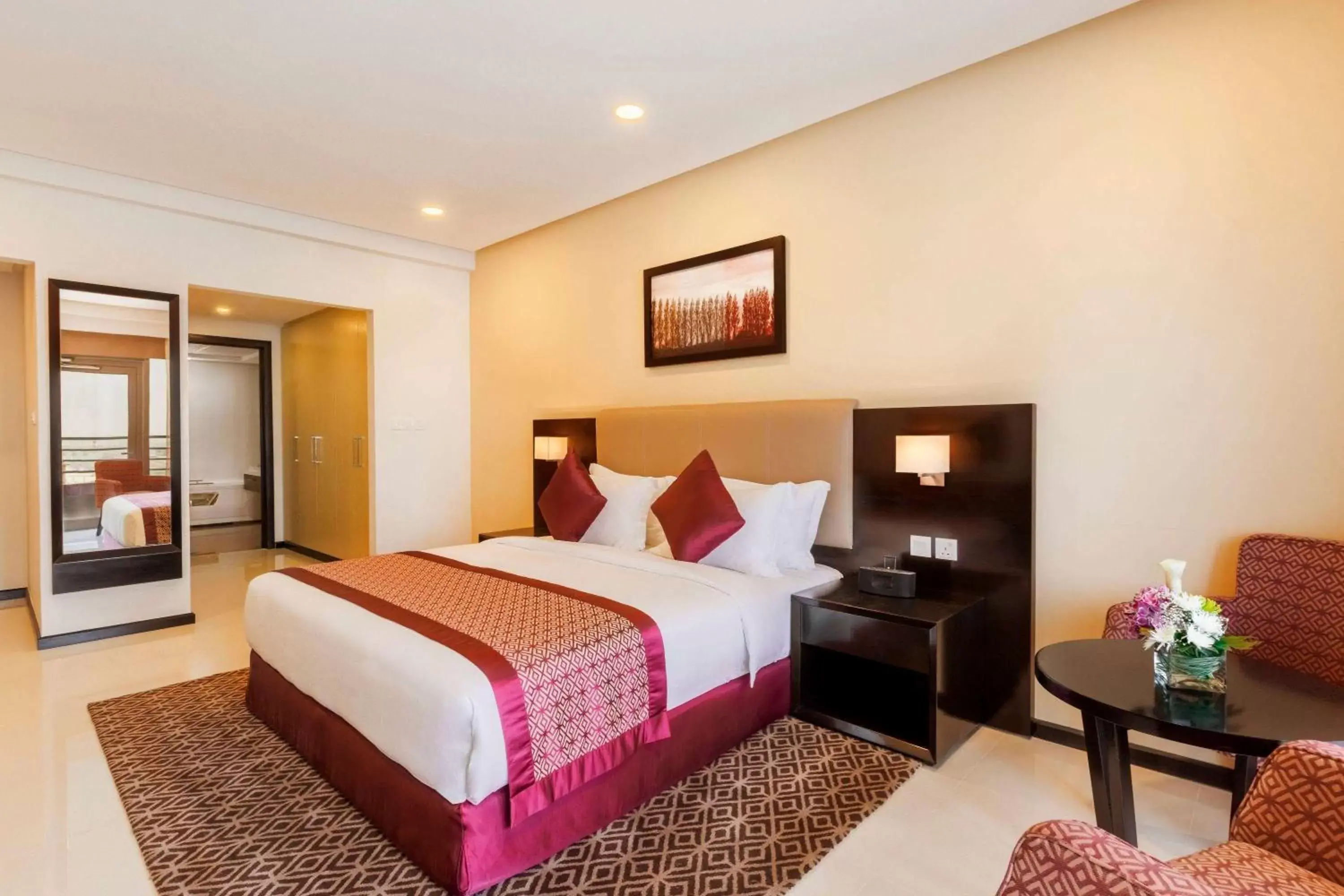 Bed in Ramada Hotel and Suites Amwaj Islands