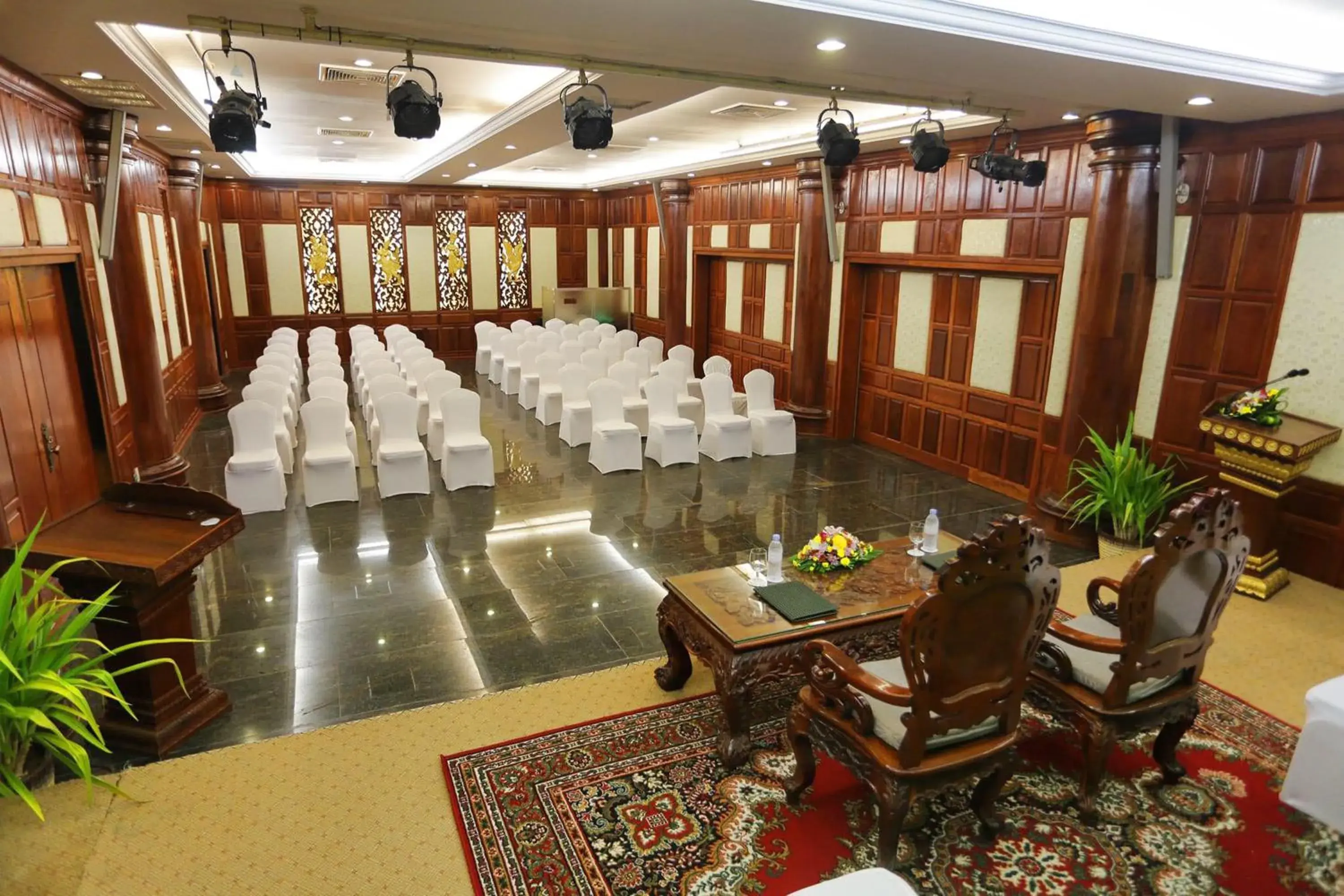 Business facilities in Lucky Angkor Hotel & Spa