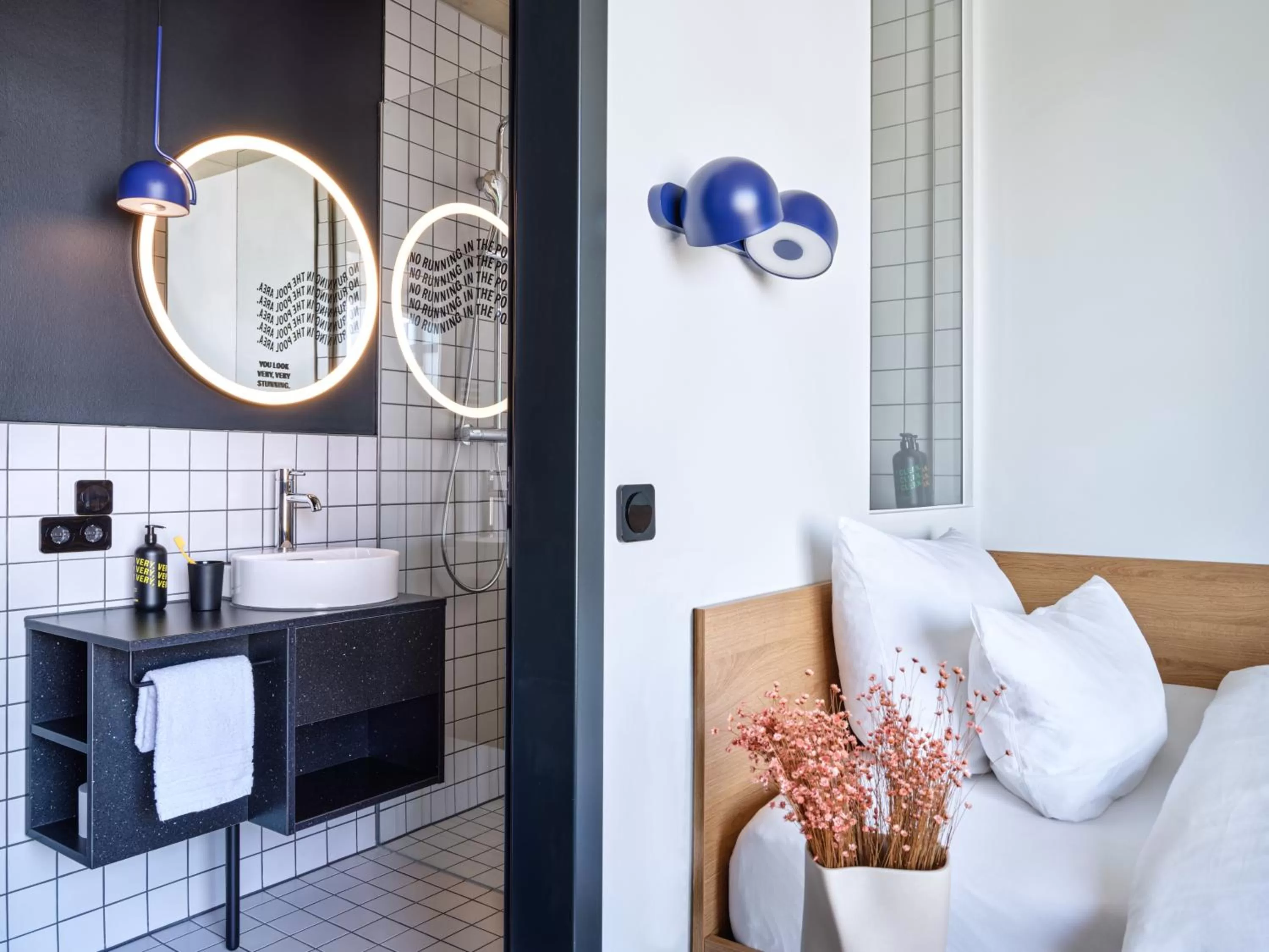 Bedroom in STAYERY Cologne Ehrenfeld