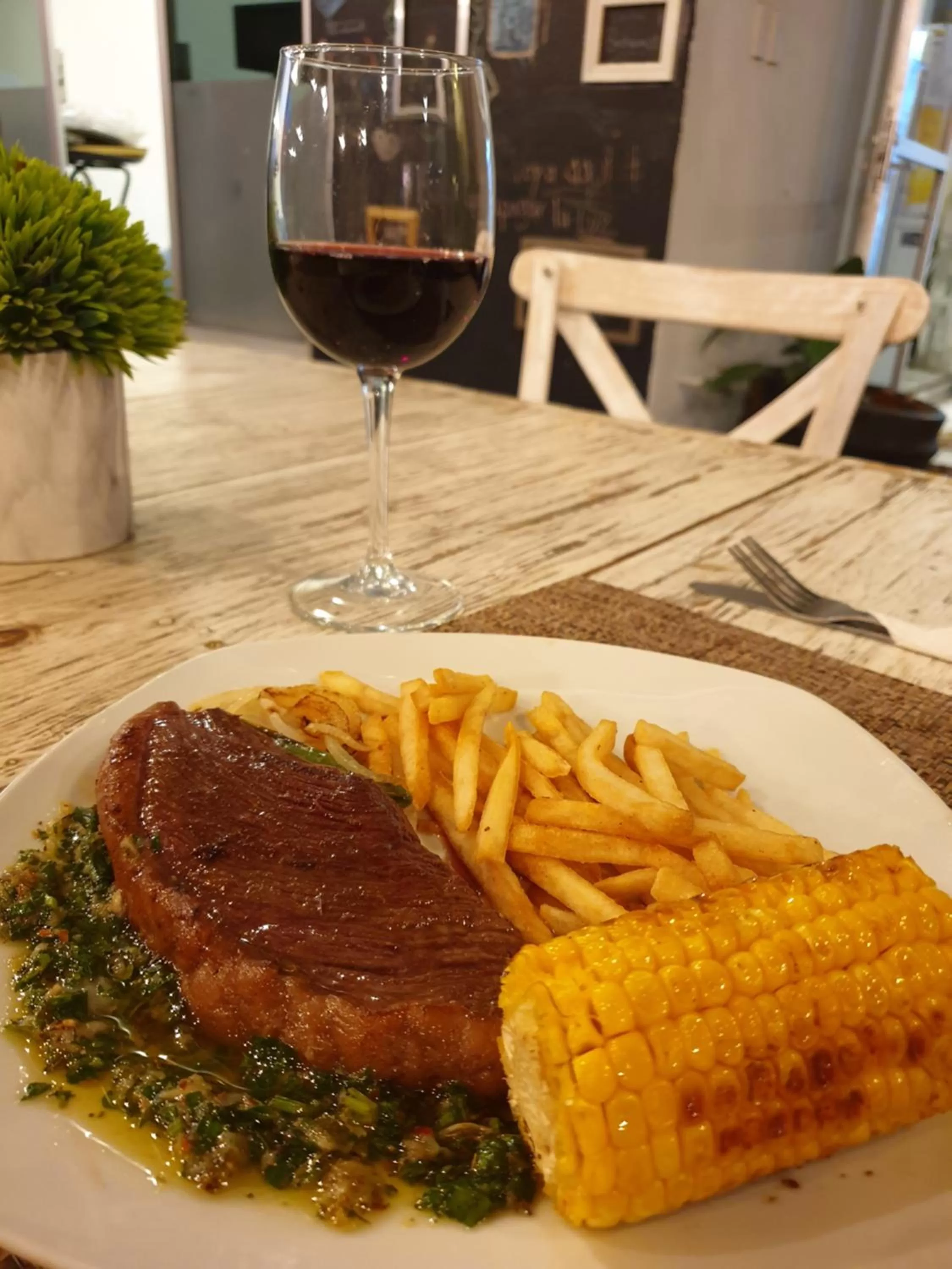 Food and drinks in Vf Hotel