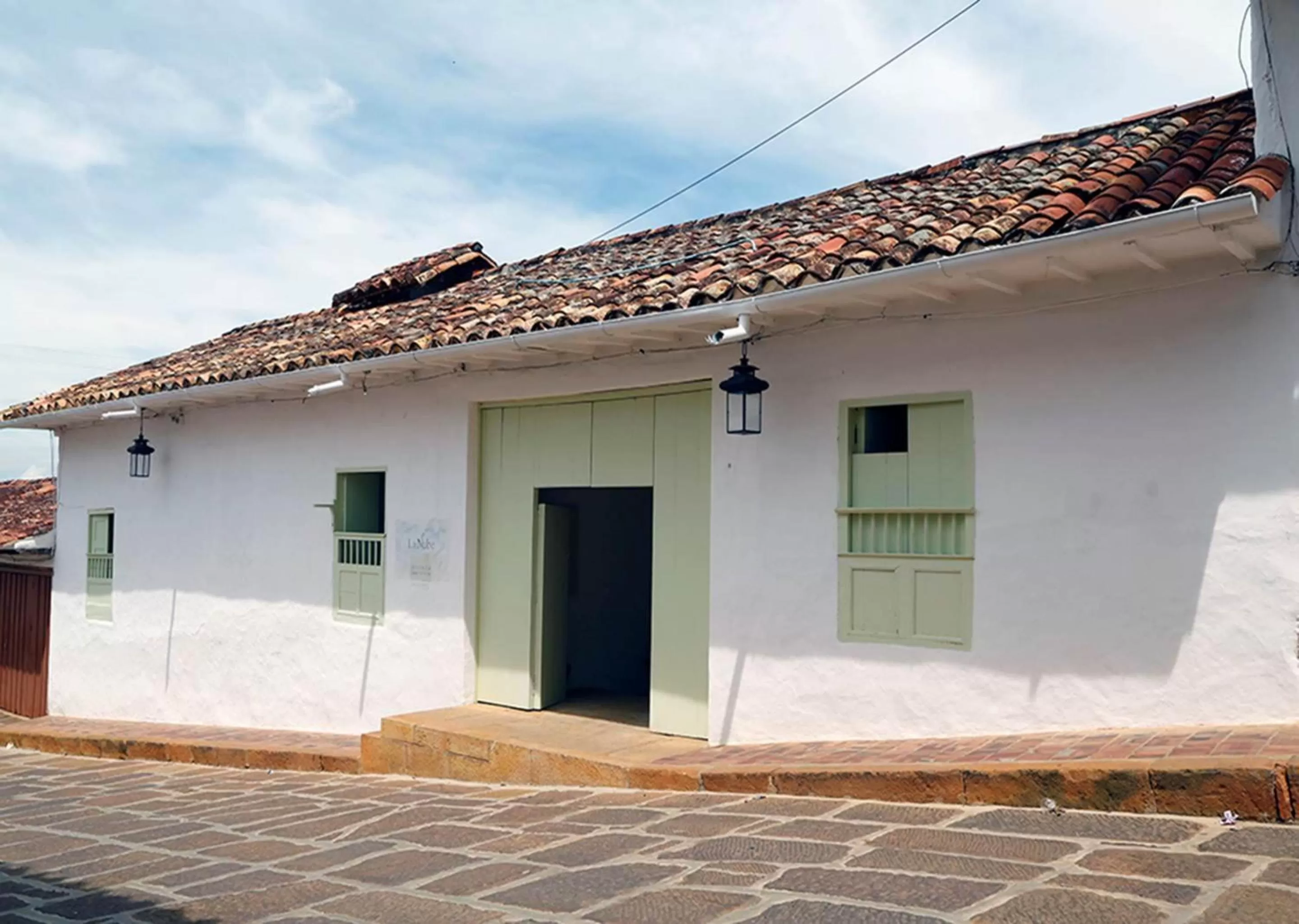 Property building in La Nube Posada