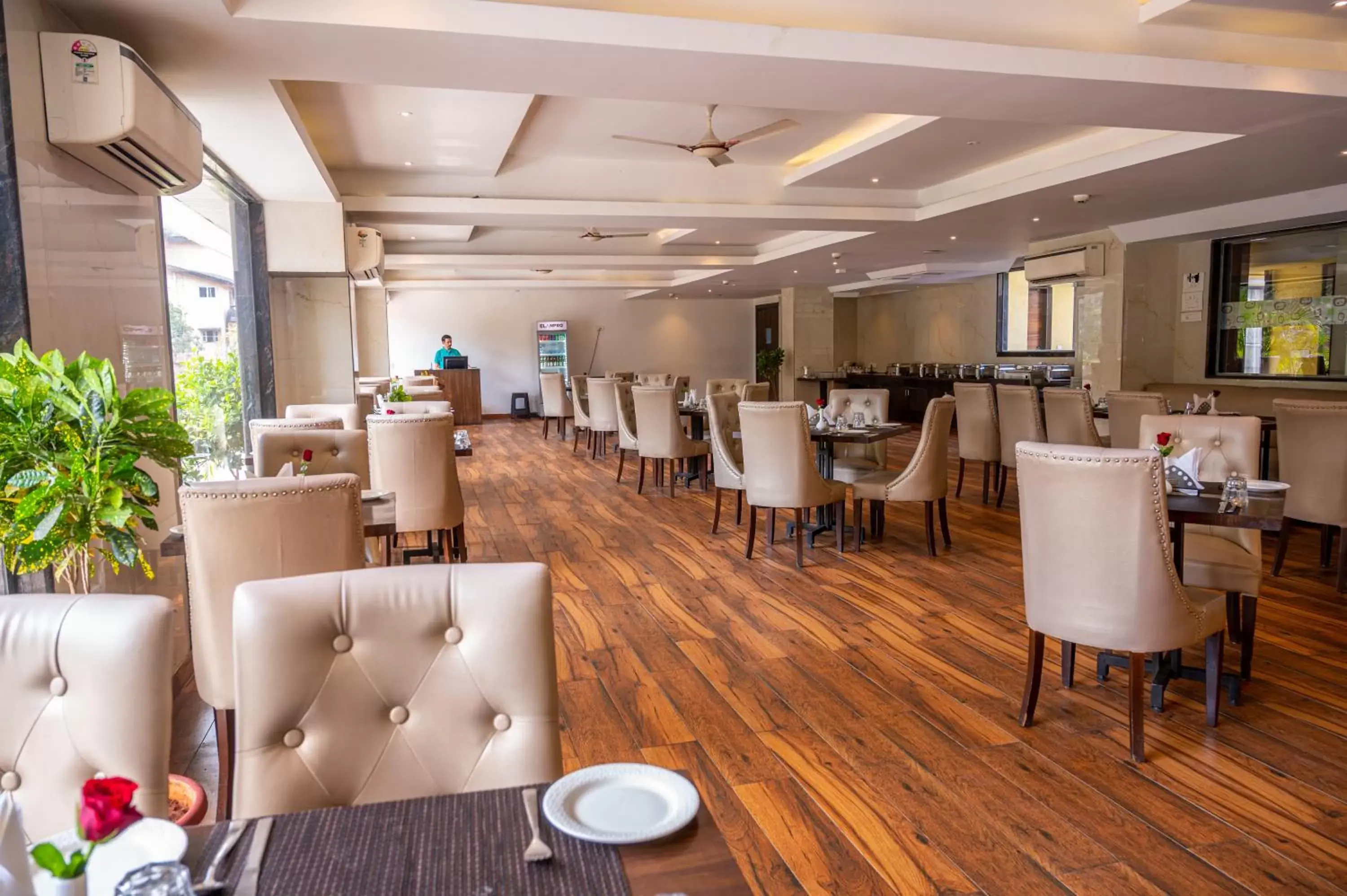 Restaurant/places to eat in BELLS BEACH RESORT , A Unit of Resort De Balneaire Restaurant/places to eat in BELLS BEACH RESORT , A Unit of Resort De Balneaire