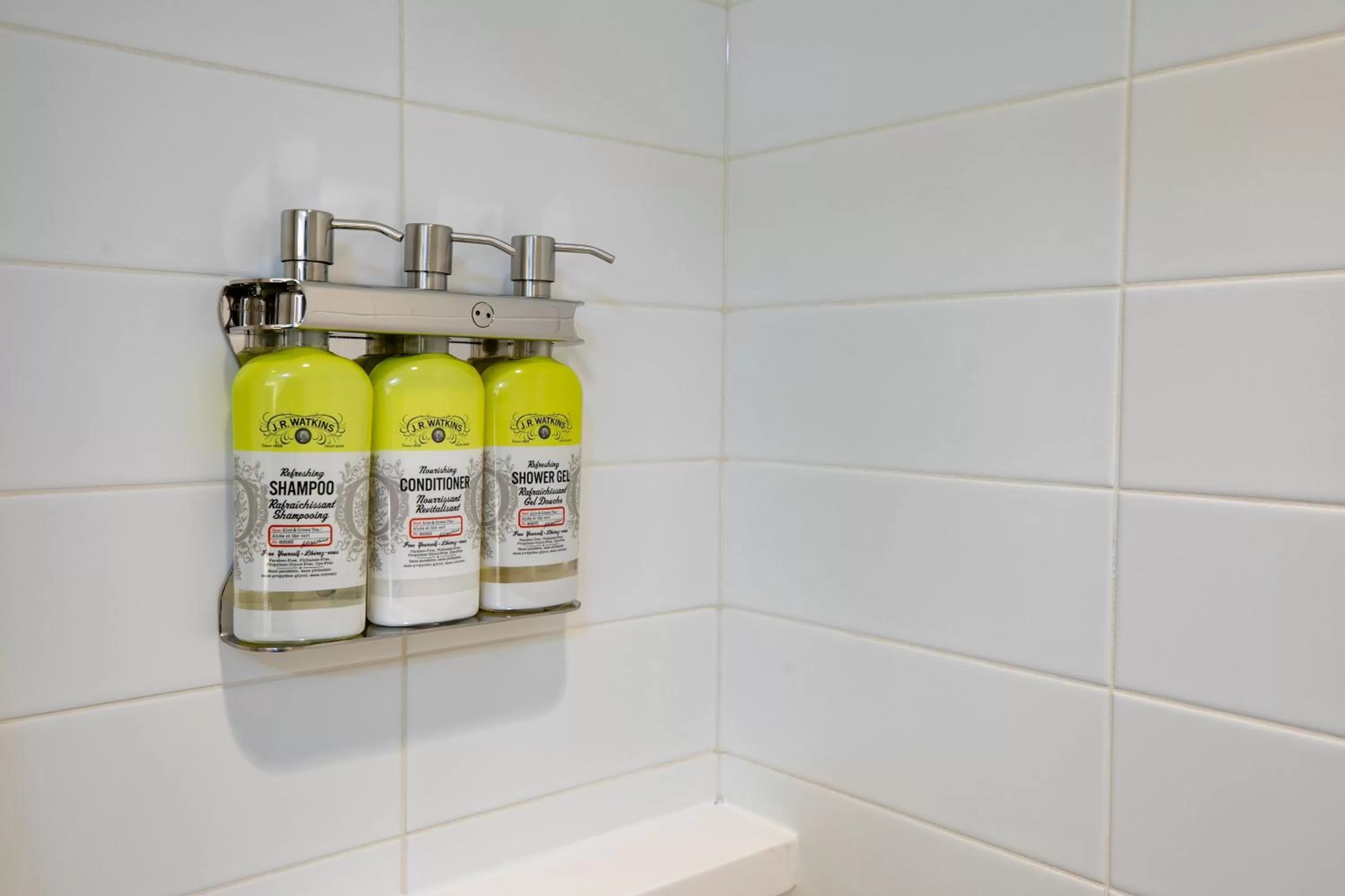 Photo of the whole room in Holiday Inn Express - Lethbridge Southeast by IHG