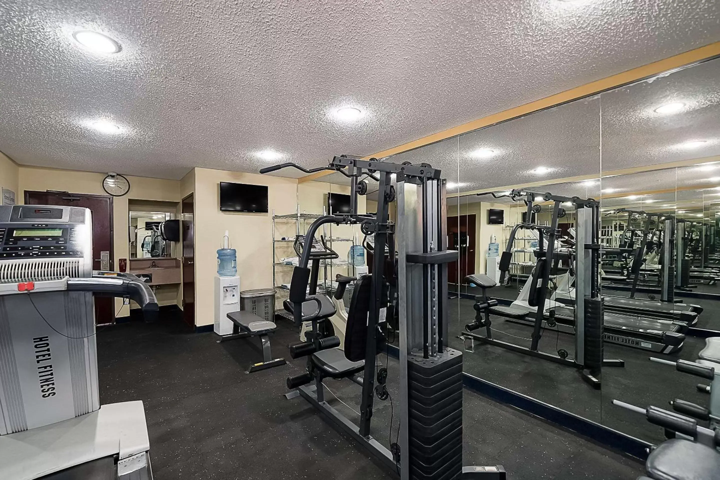 Fitness centre/facilities, Fitness Center/Facilities in Quality Inn & Suites DFW Airport South