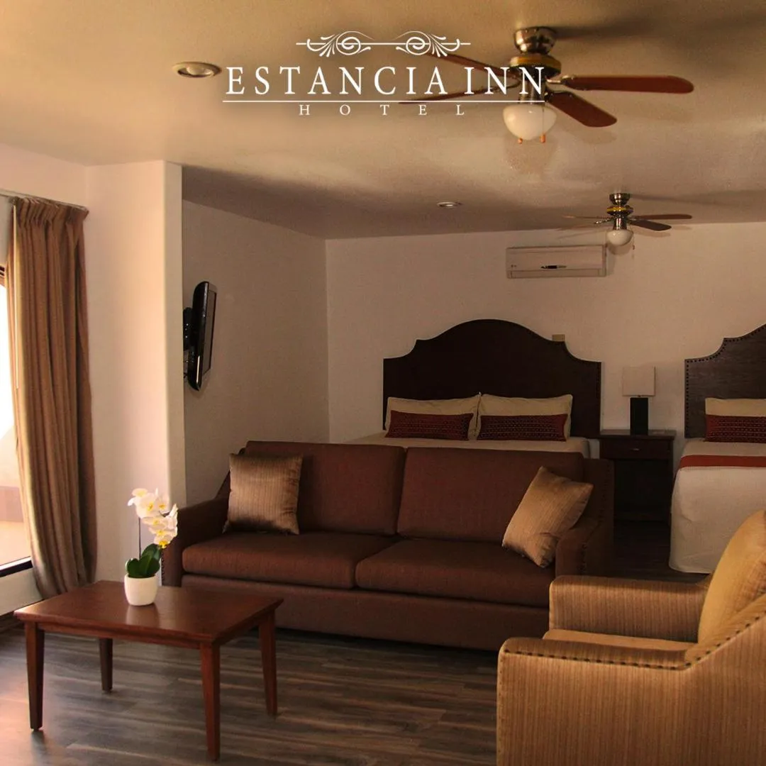 Living room in Estancia Inn