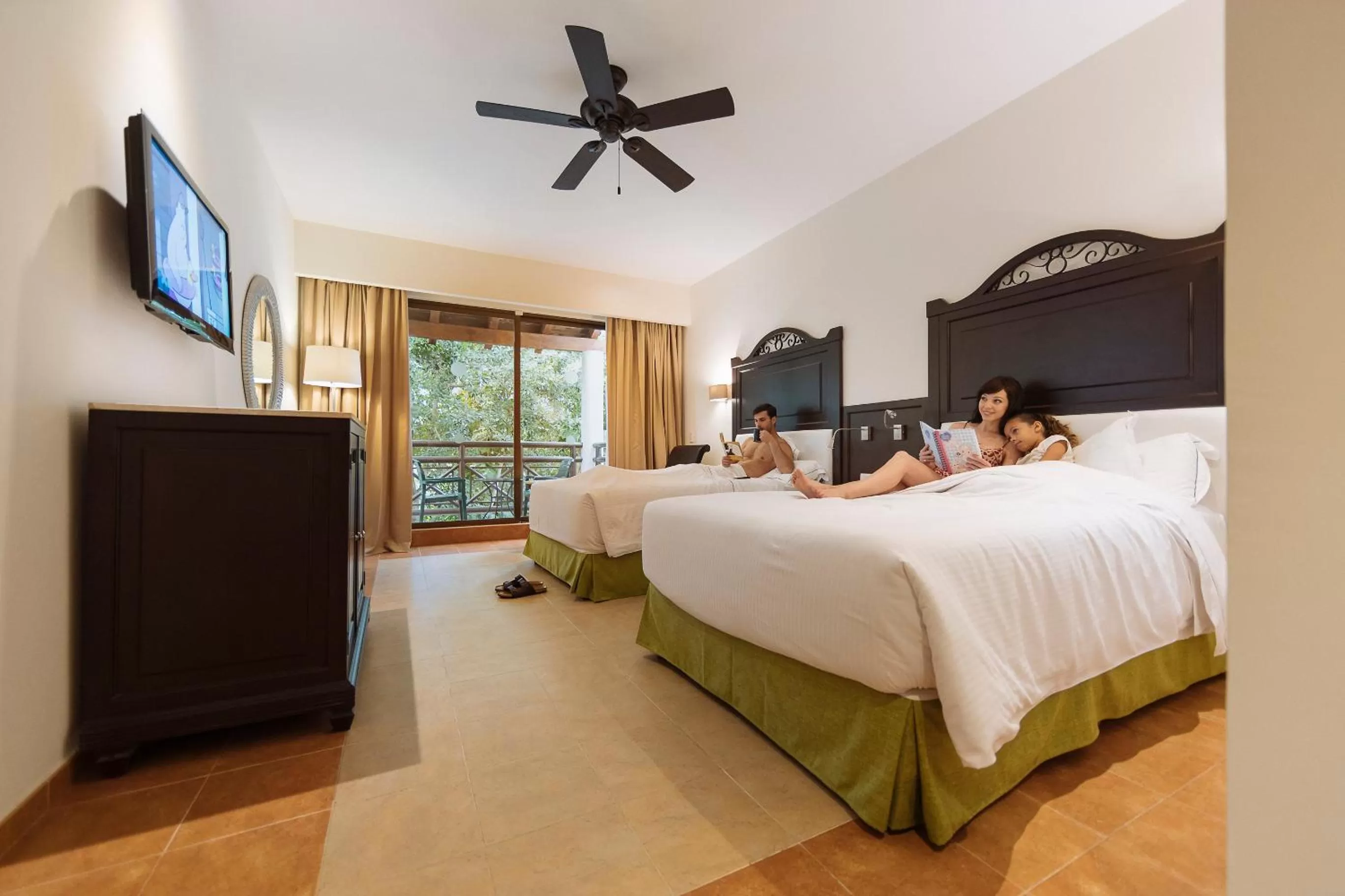 Balcony/Terrace, Bed in Occidental at Xcaret Destination - All Inclusive