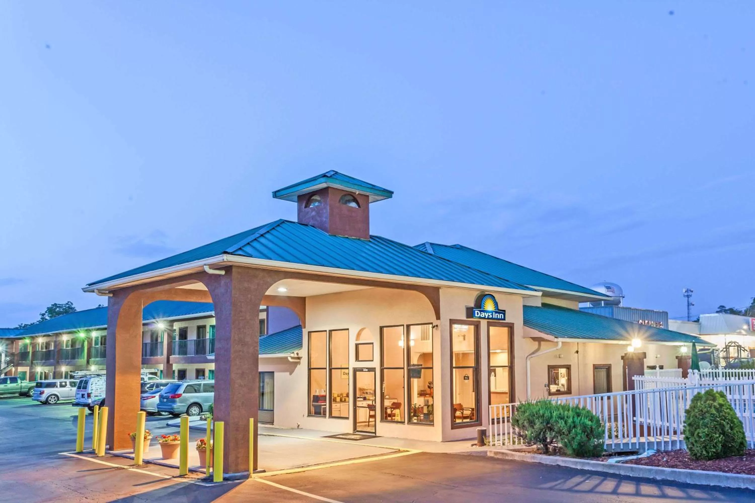 Property building in Days Inn by Wyndham Jackson