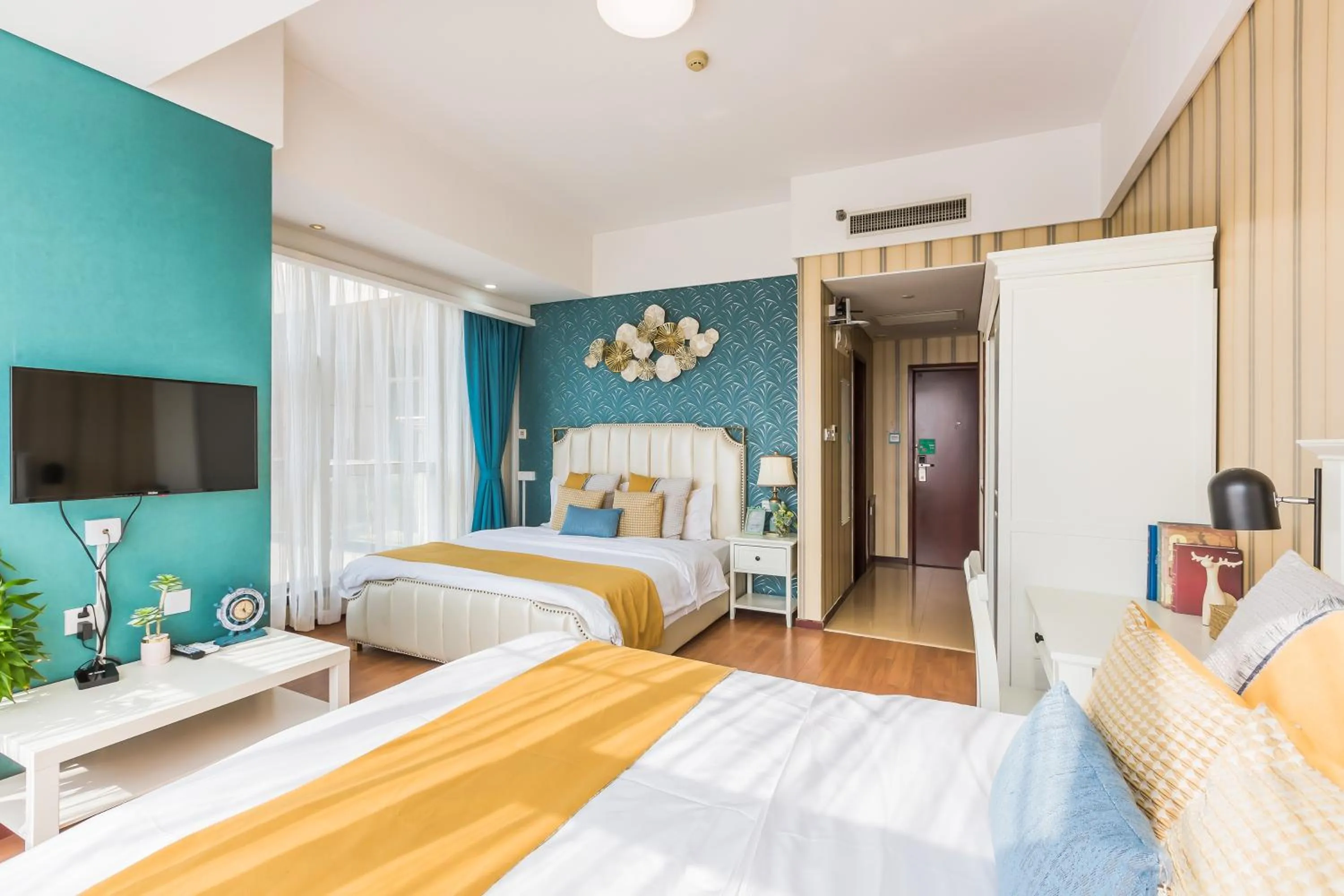 Bed in Westlake 7 Service Apartment