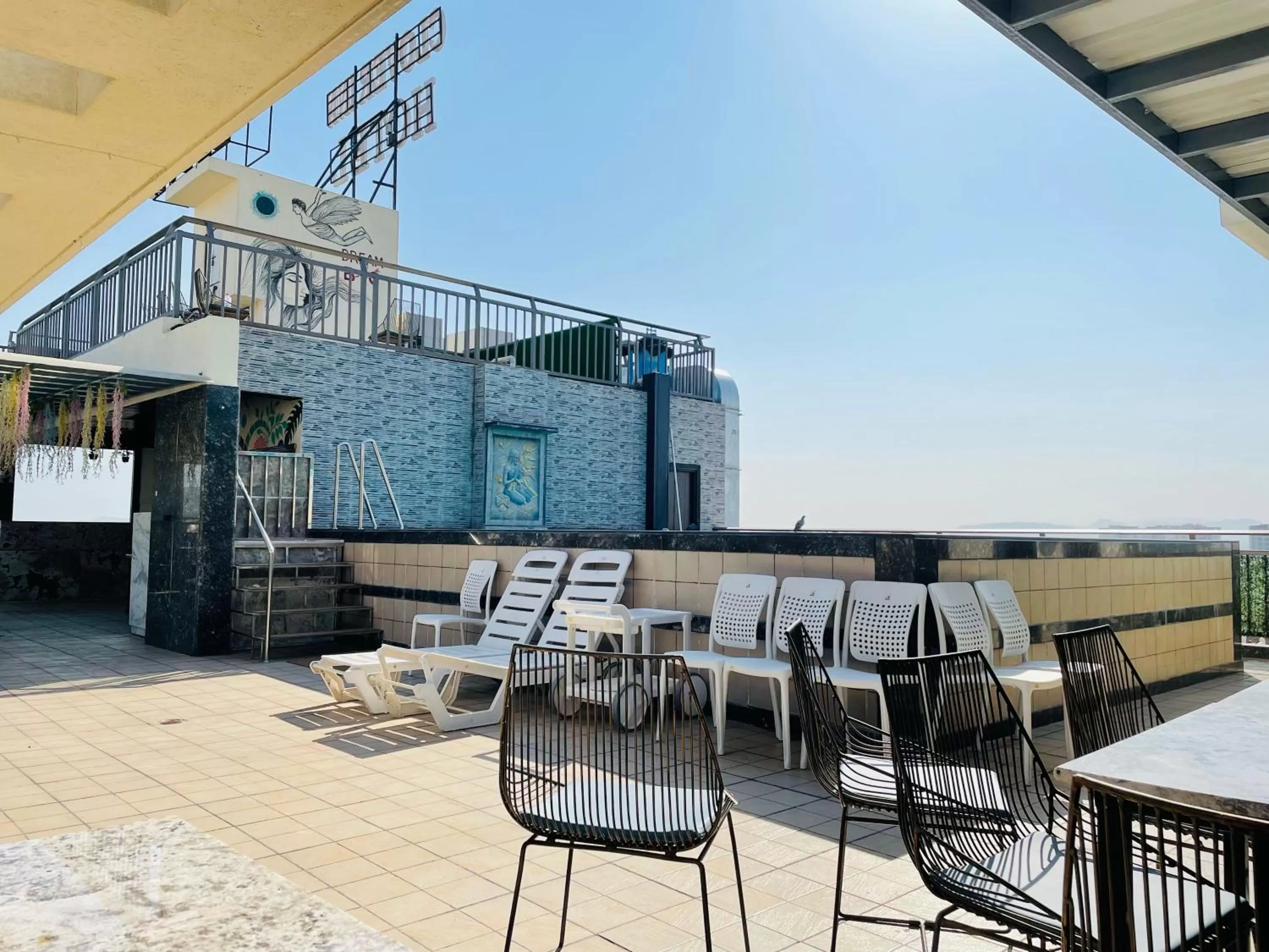 Property building in Clover Inn