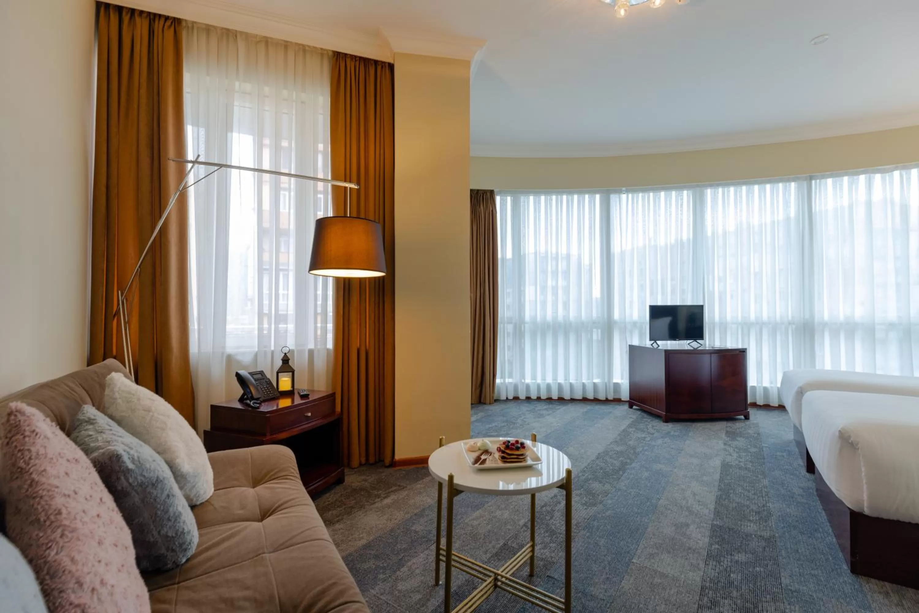 Bedroom, Bed in Hotel Aisi