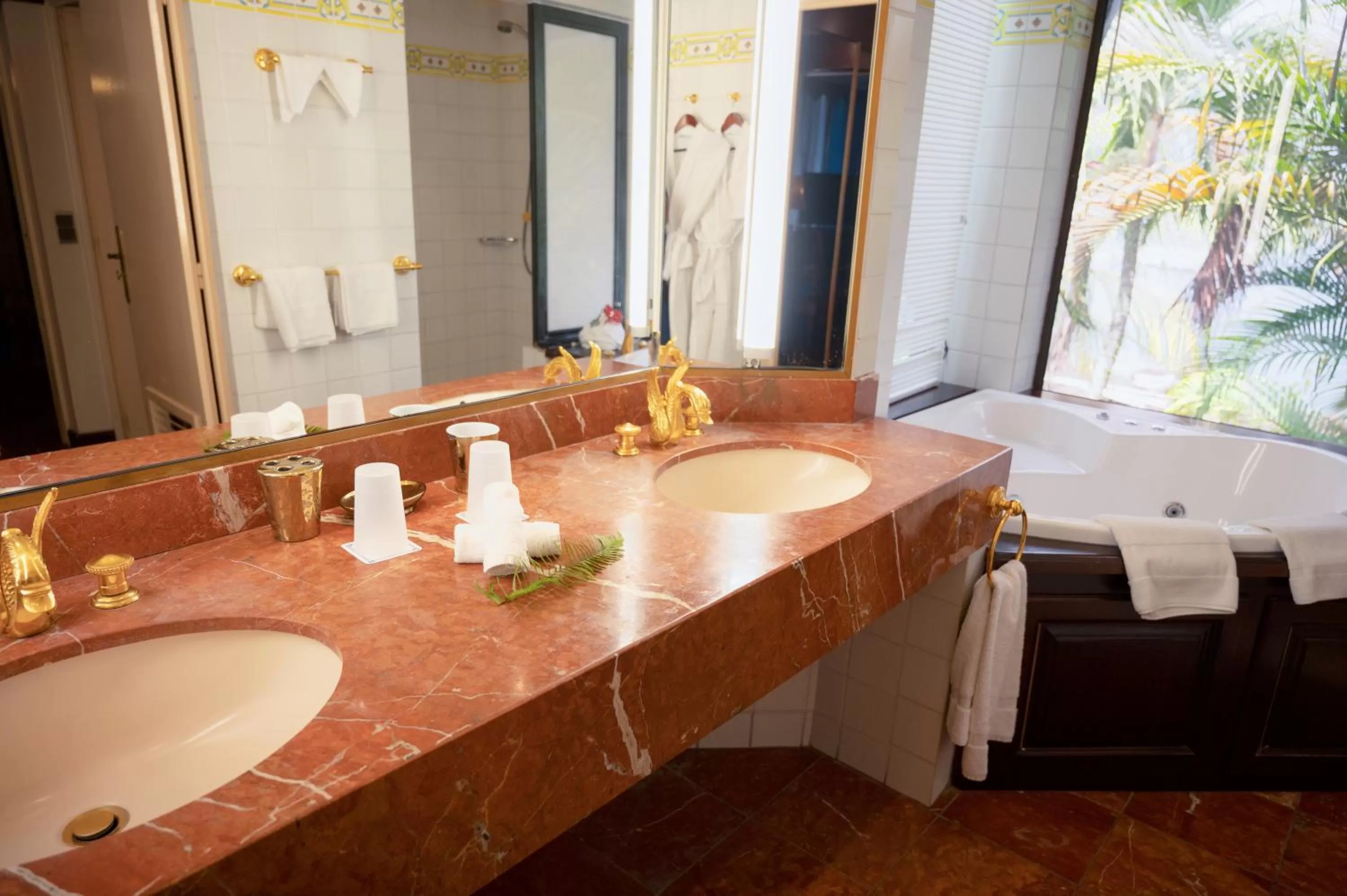 Bathroom in Hotel Bakoua Martinique