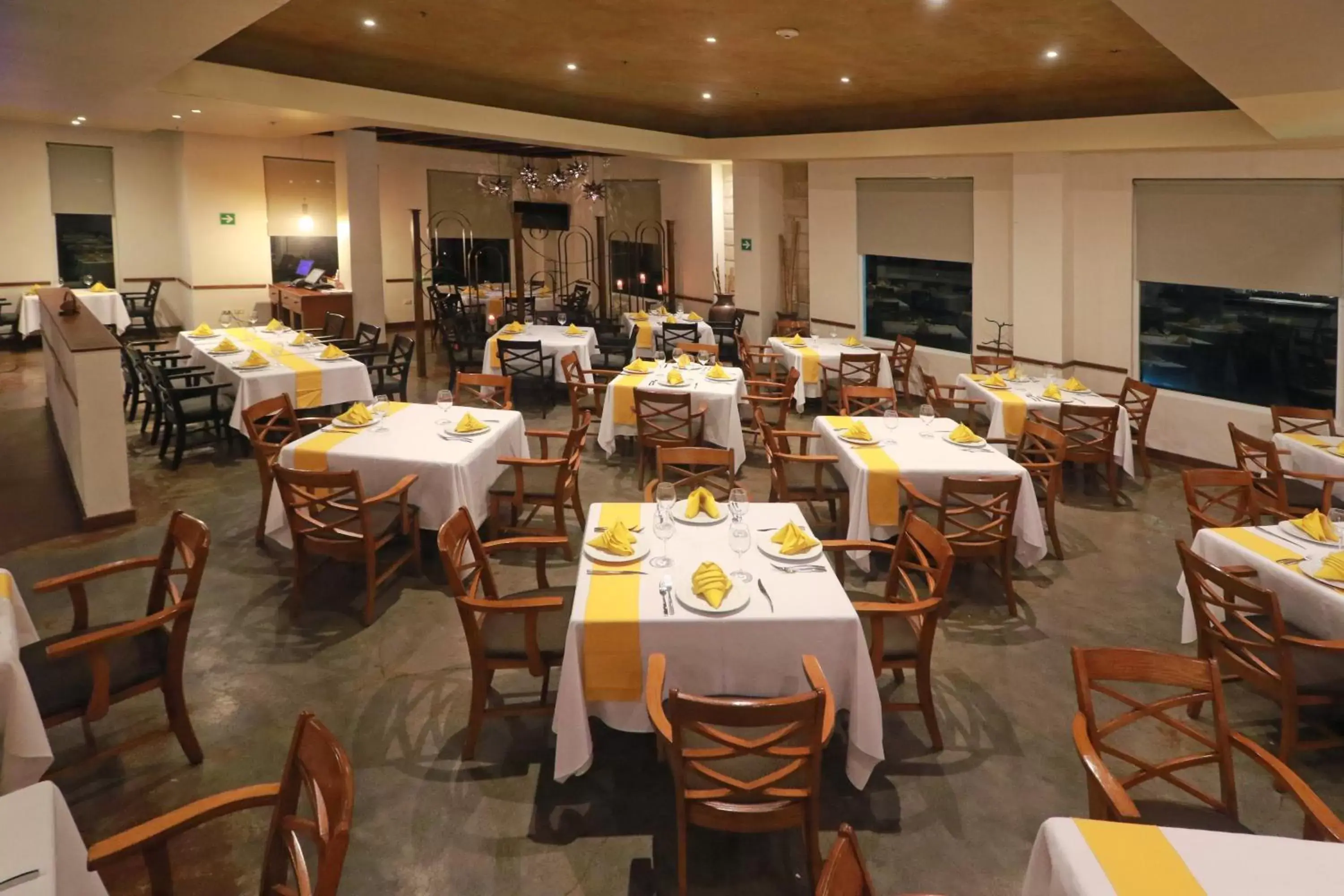 Restaurant/Places to Eat in Holiday Inn Reynosa Industrial Poniente, an IHG Hotel
