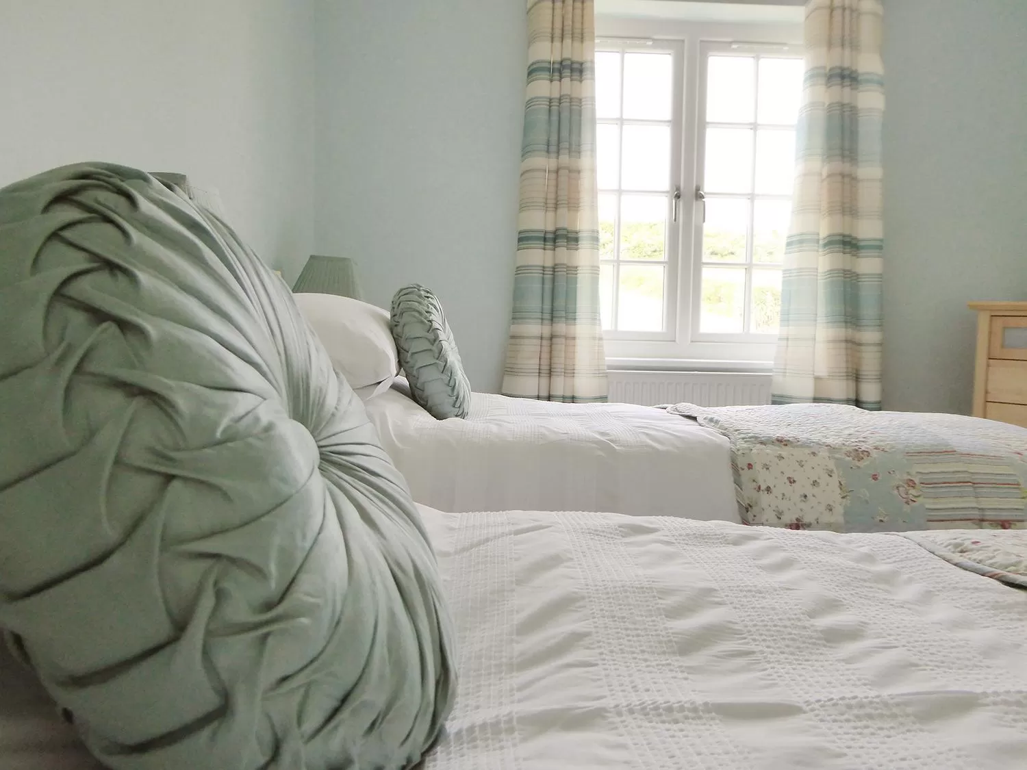 Decorative detail, Bed in Pump Cottage