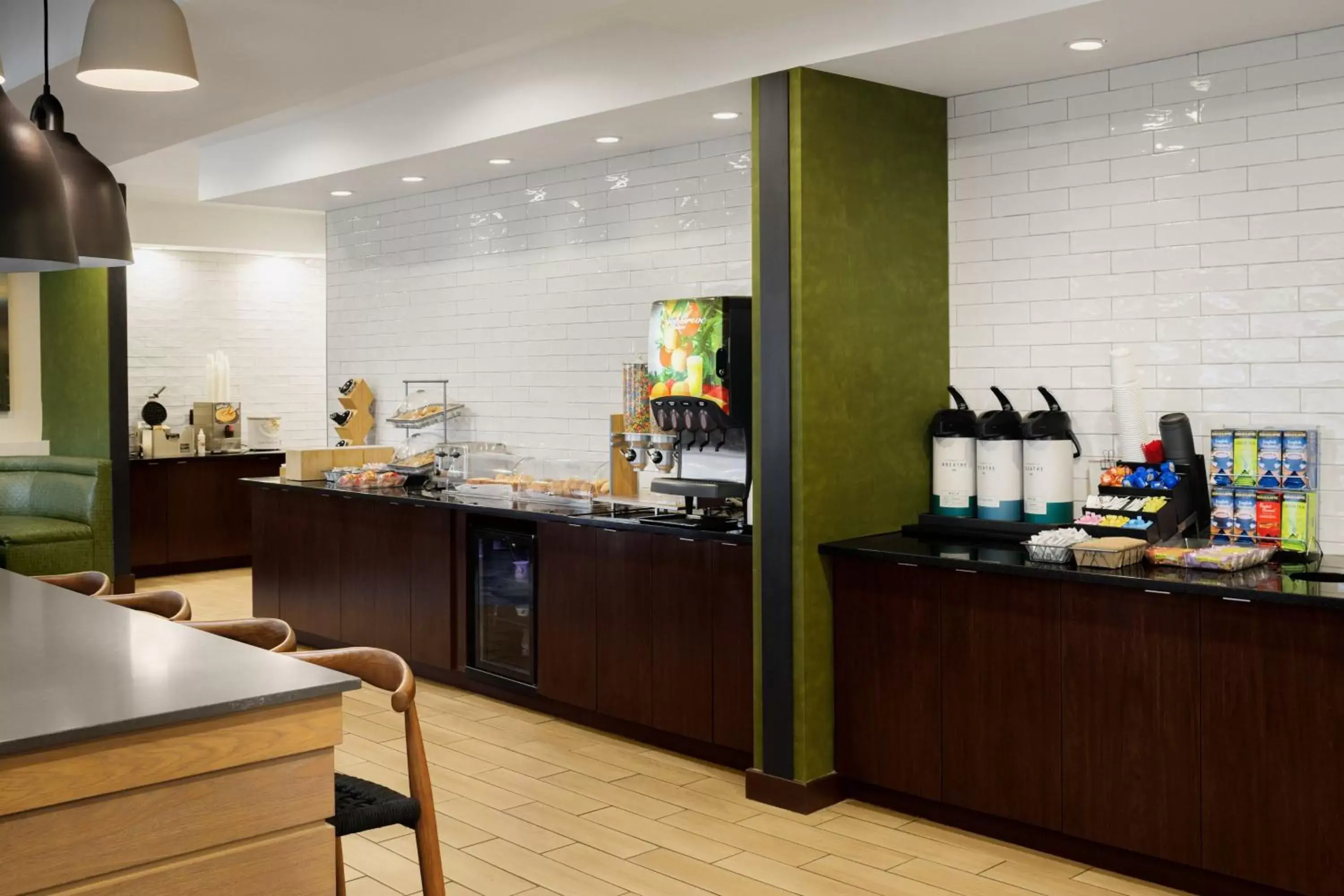 Breakfast, Restaurant/Places to Eat in Fairfield Inn & Suites Memphis Southaven