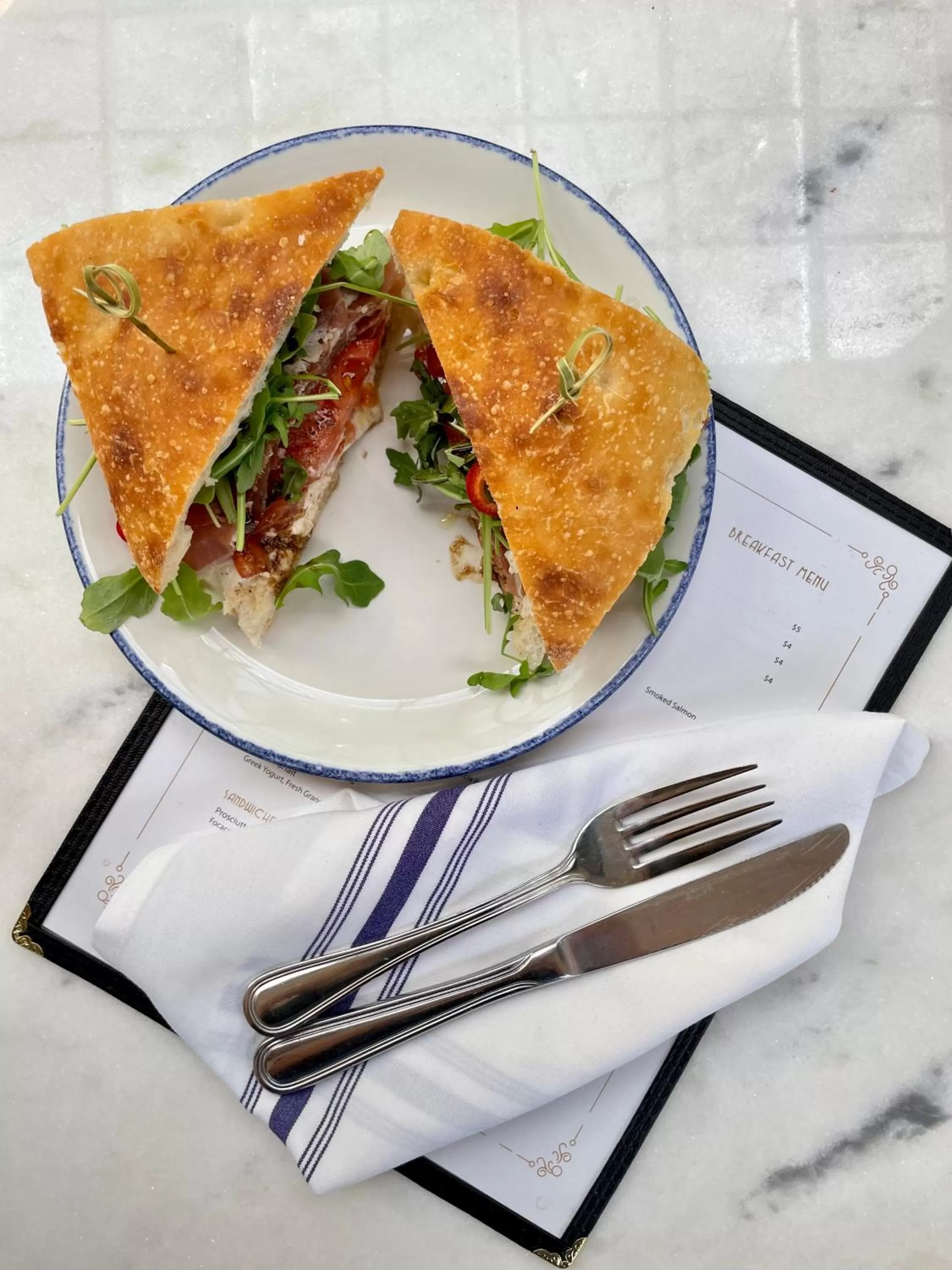 Food in Urbanica Fifth