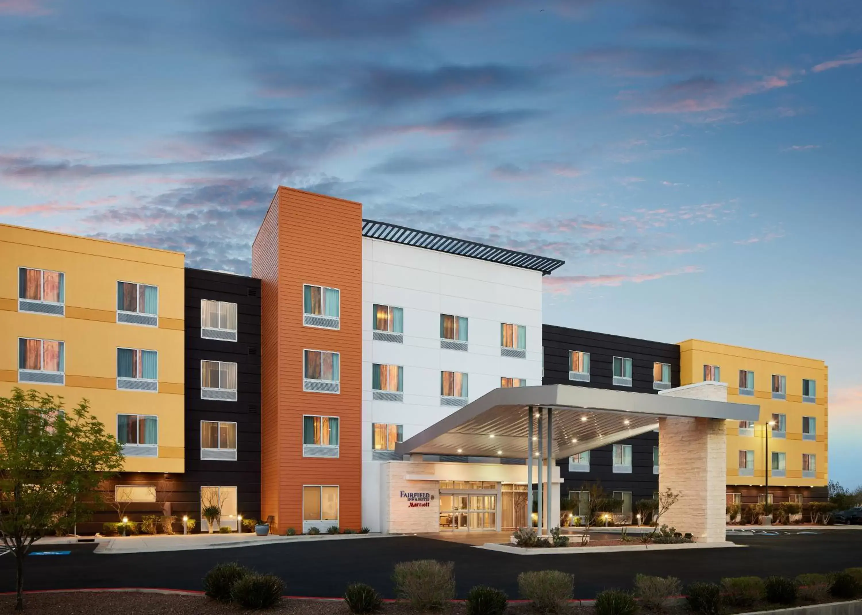 Property Building in Fairfield Inn & Suites by Marriott El Paso Airport