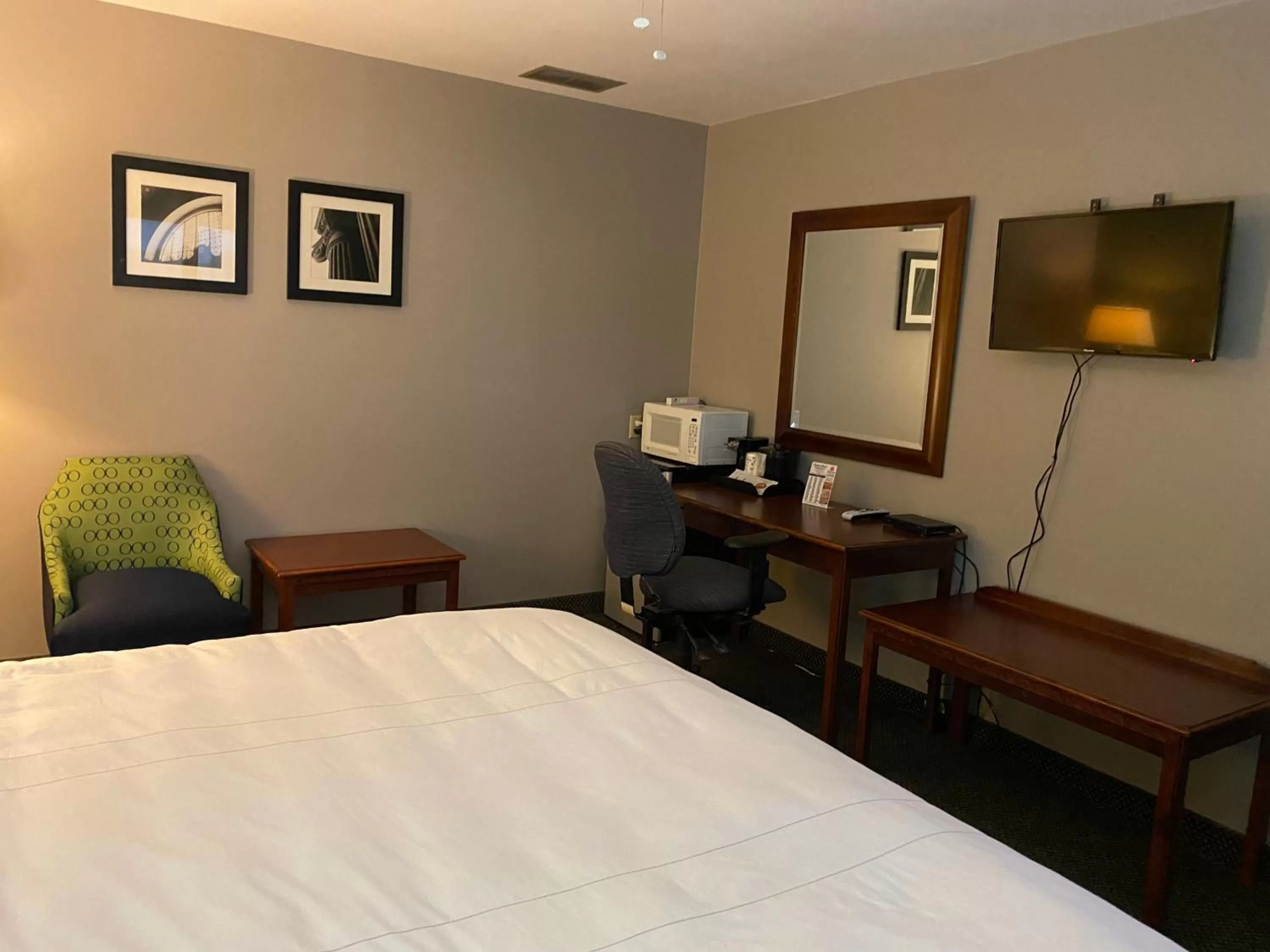 Bed in Diamond Motel - Abilene