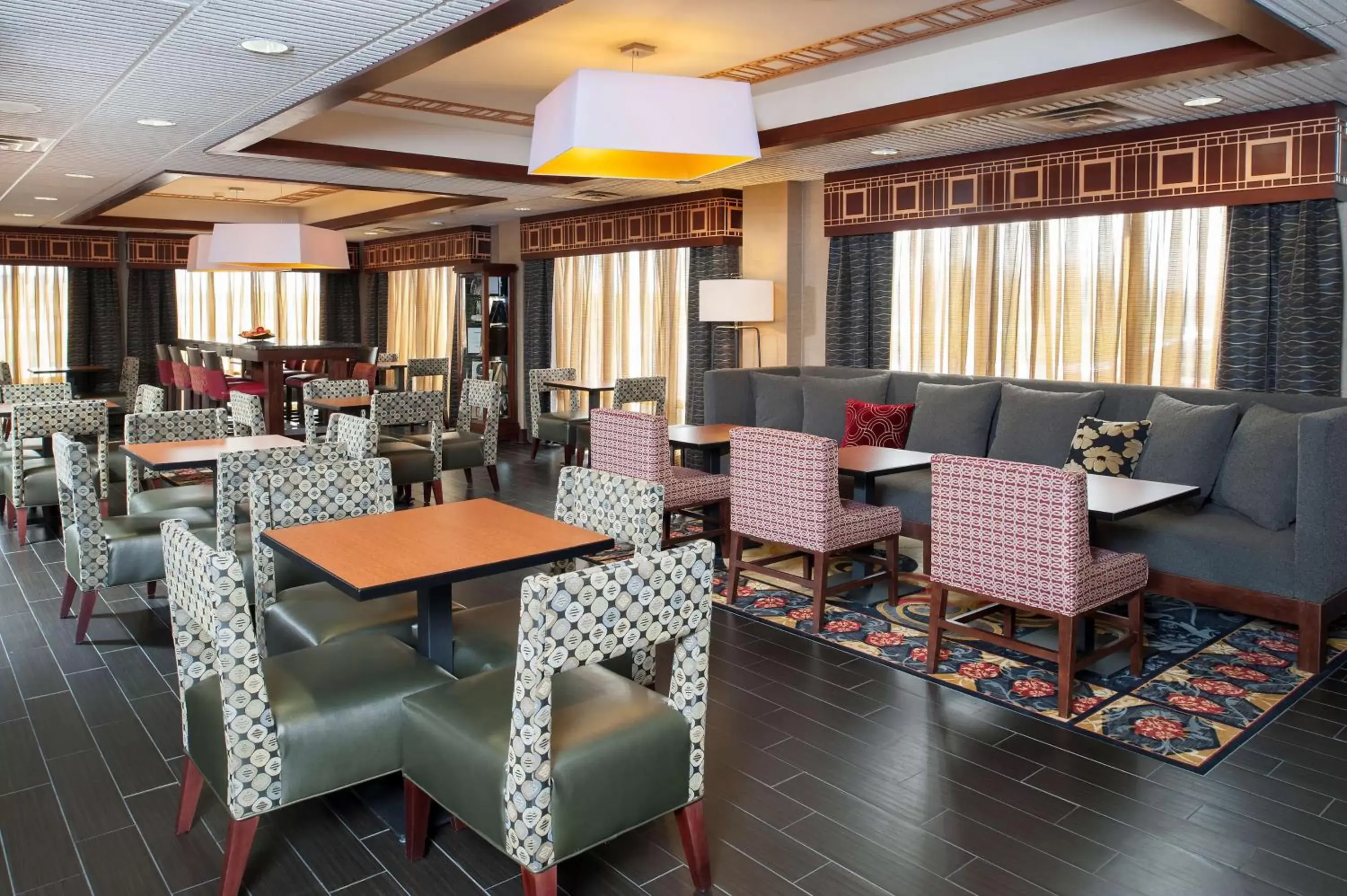 Dining area, Restaurant/Places to Eat in Hampton Inn Seymour