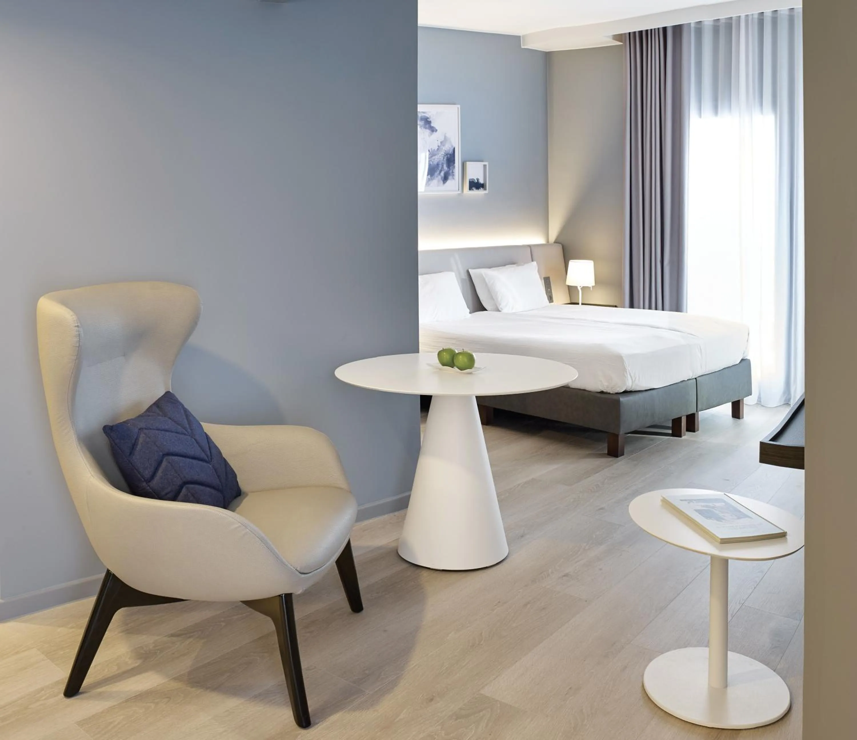 Business facilities, Bed in Radisson BLU Palace Hotel, Spa