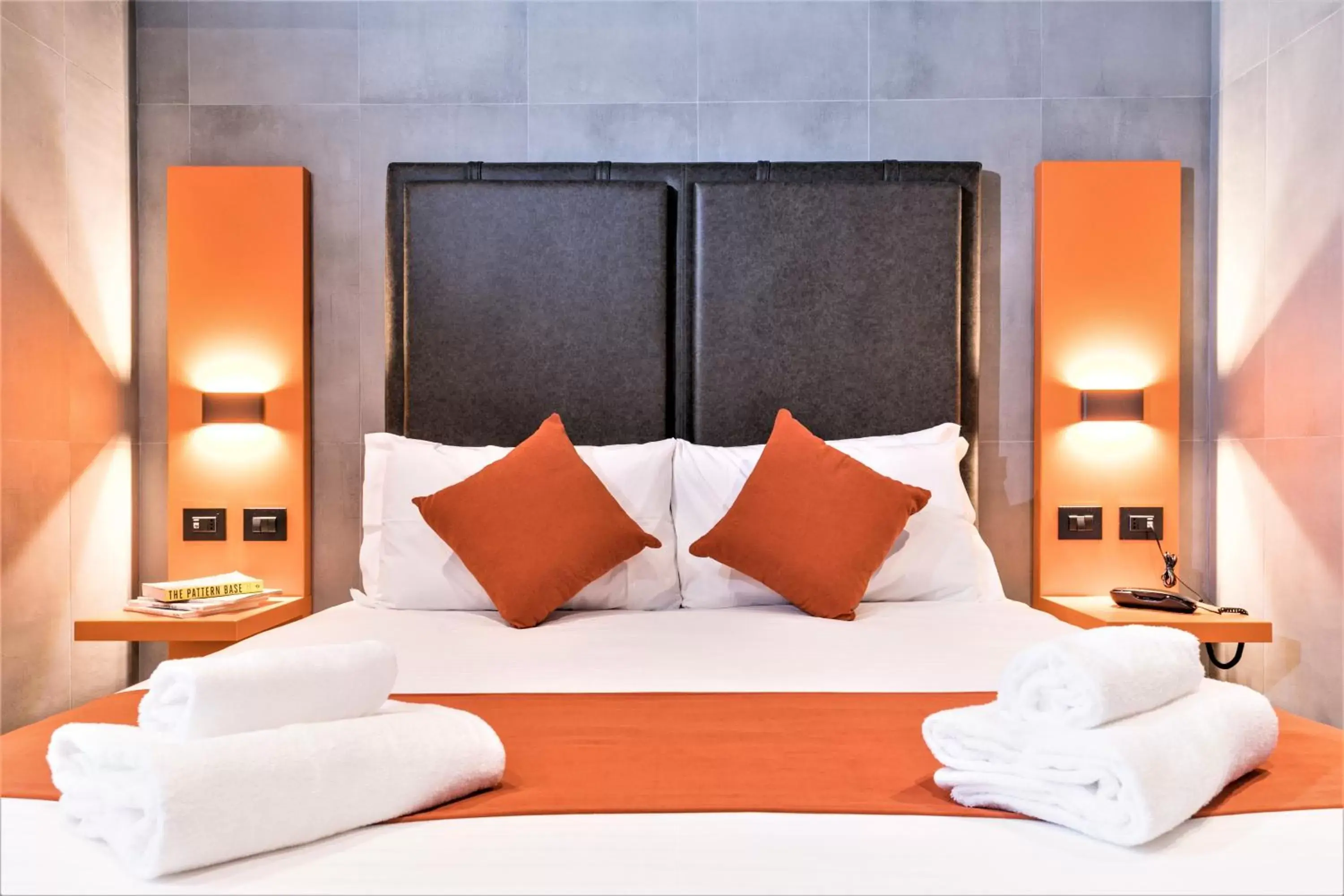 Photo of the whole room, Bed in J24 Hotel Milano Photo of the whole room, Bed in J24 Hotel Milano