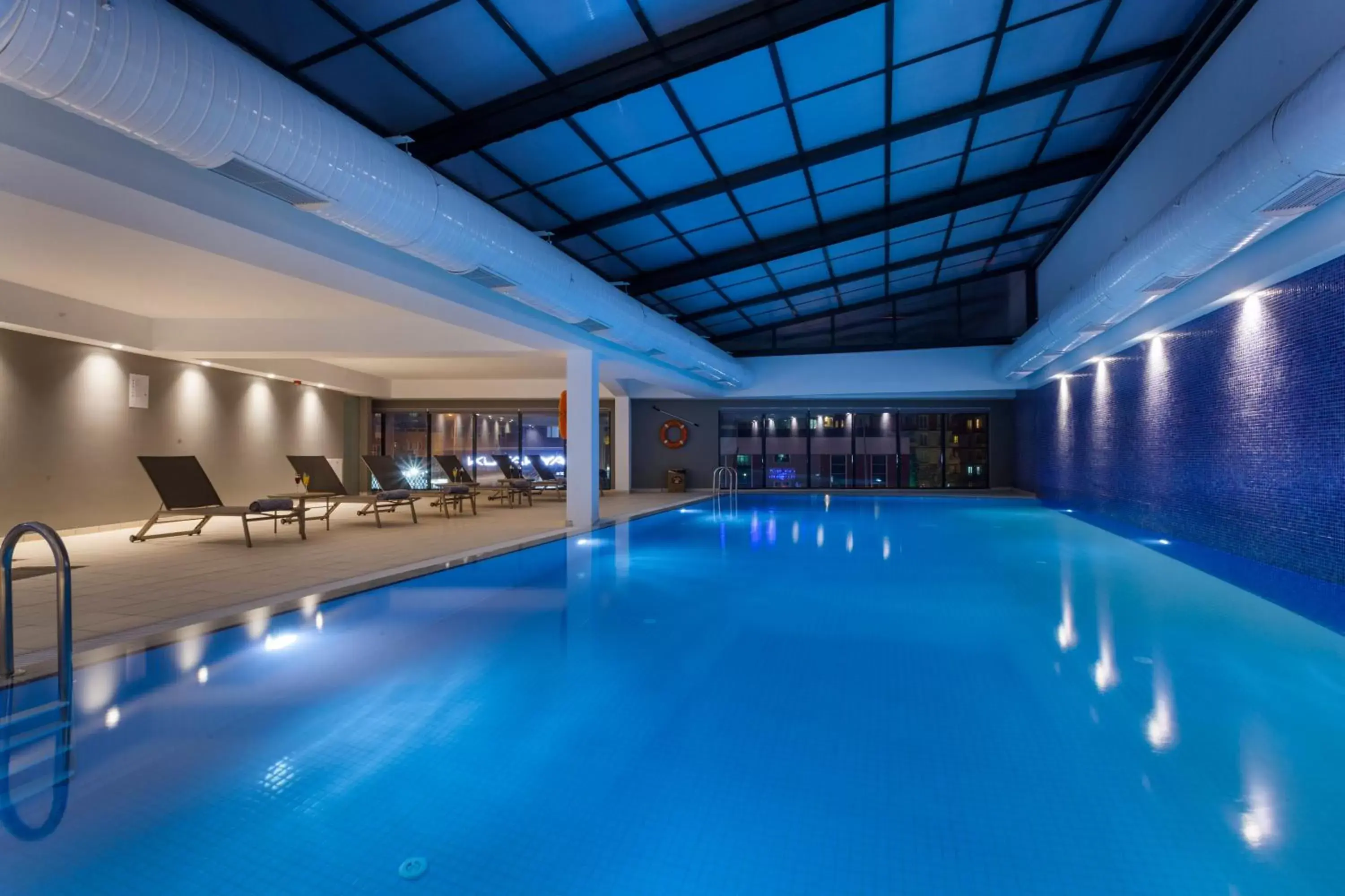 Fitness centre/facilities, Swimming Pool in Fraser Place Antasya Istanbul