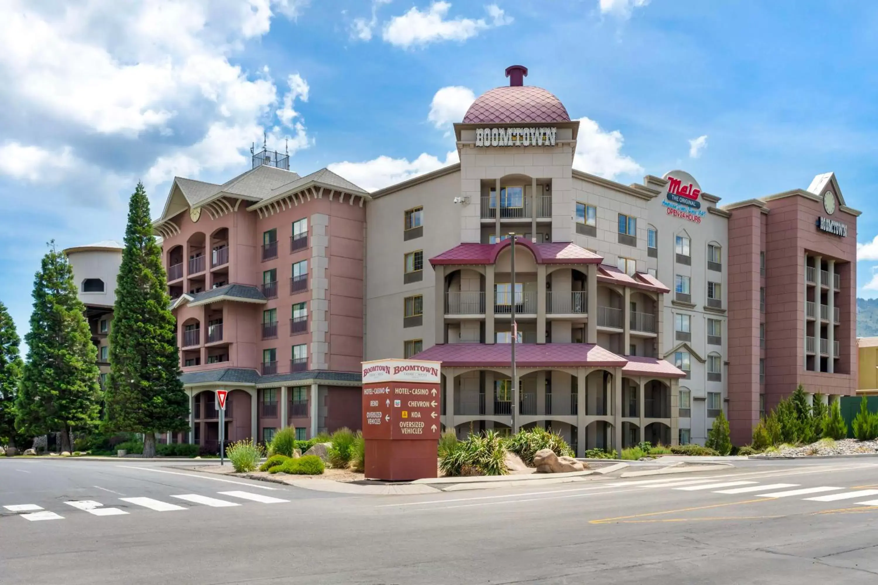 Property Building in Best Western Plus Boomtown Casino Hotel
