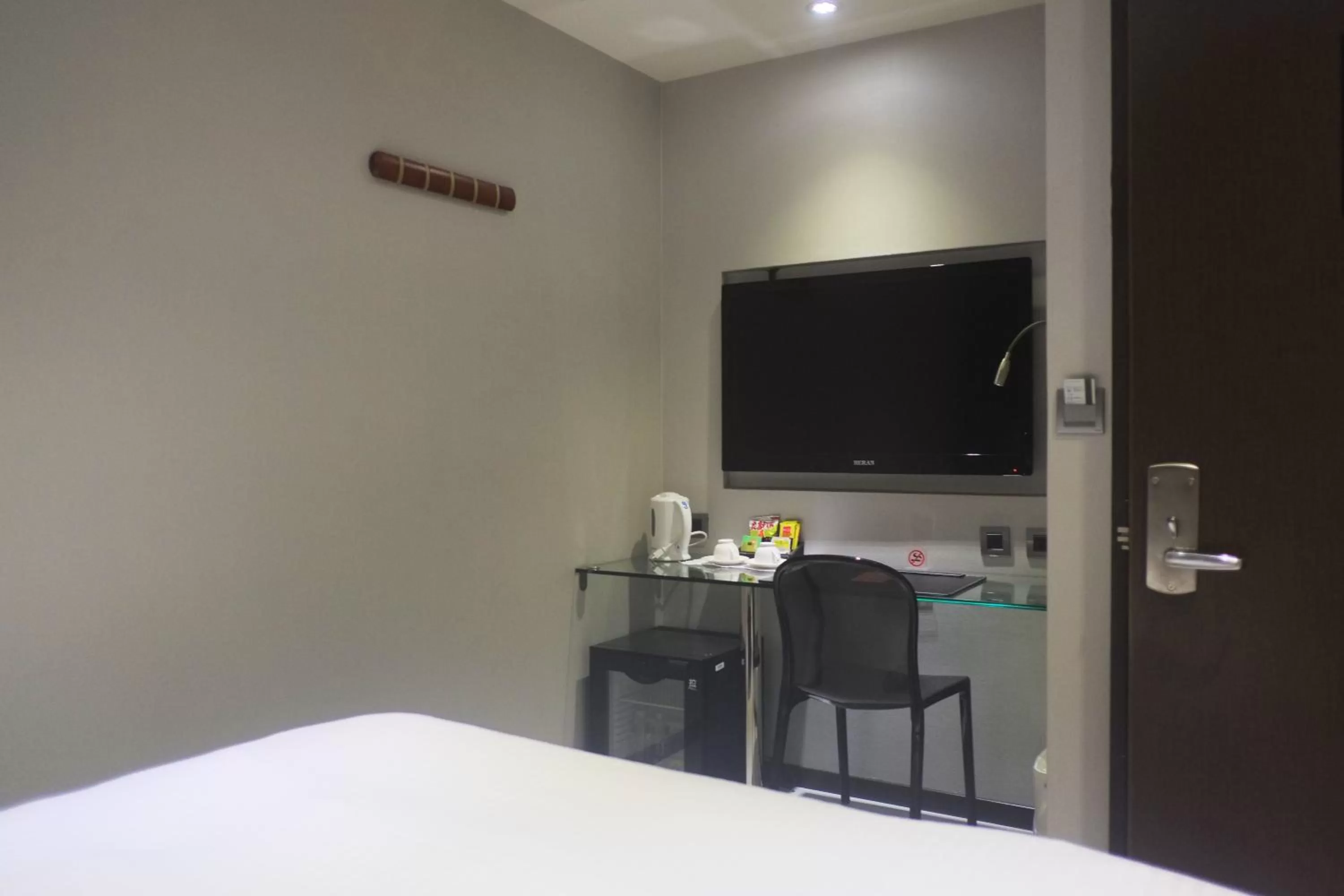 TV and multimedia, Bed in Beauty Hotels Taipei - Hotel B6