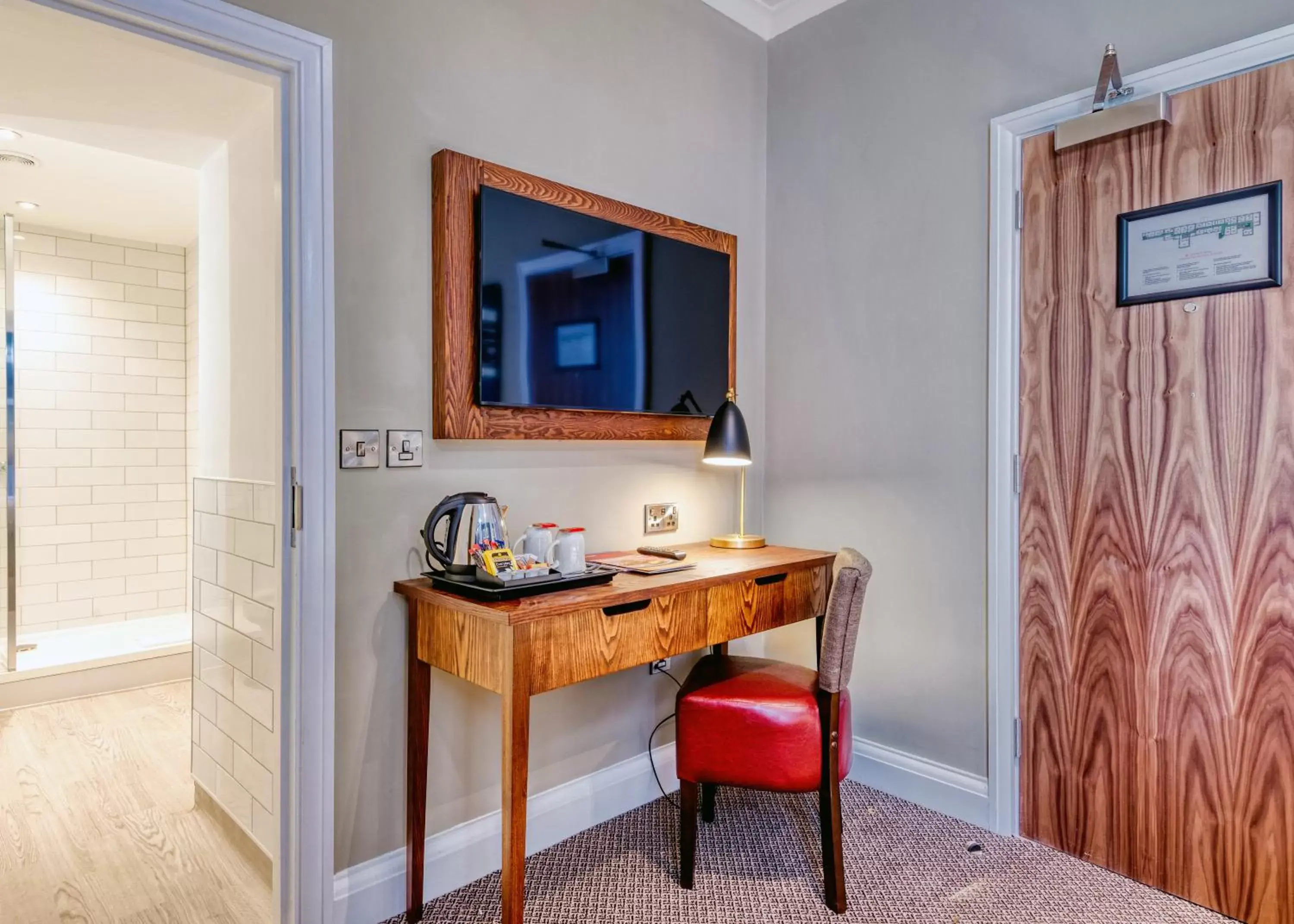 Bedroom, TV/Entertainment Center in Toby Carvery Edinburgh West by Innkeeper's Collection